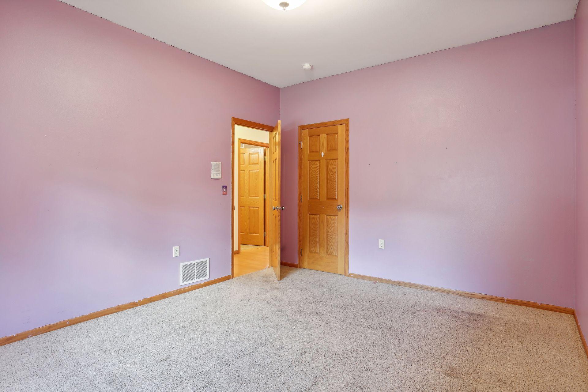 151 Sunwood Valley Lane