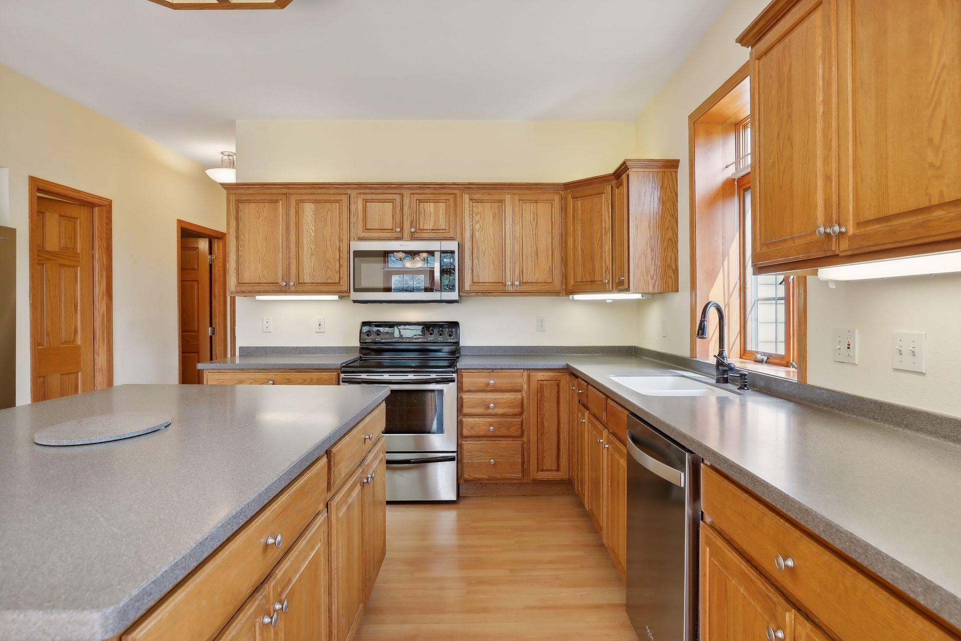 151 Sunwood Valley Lane