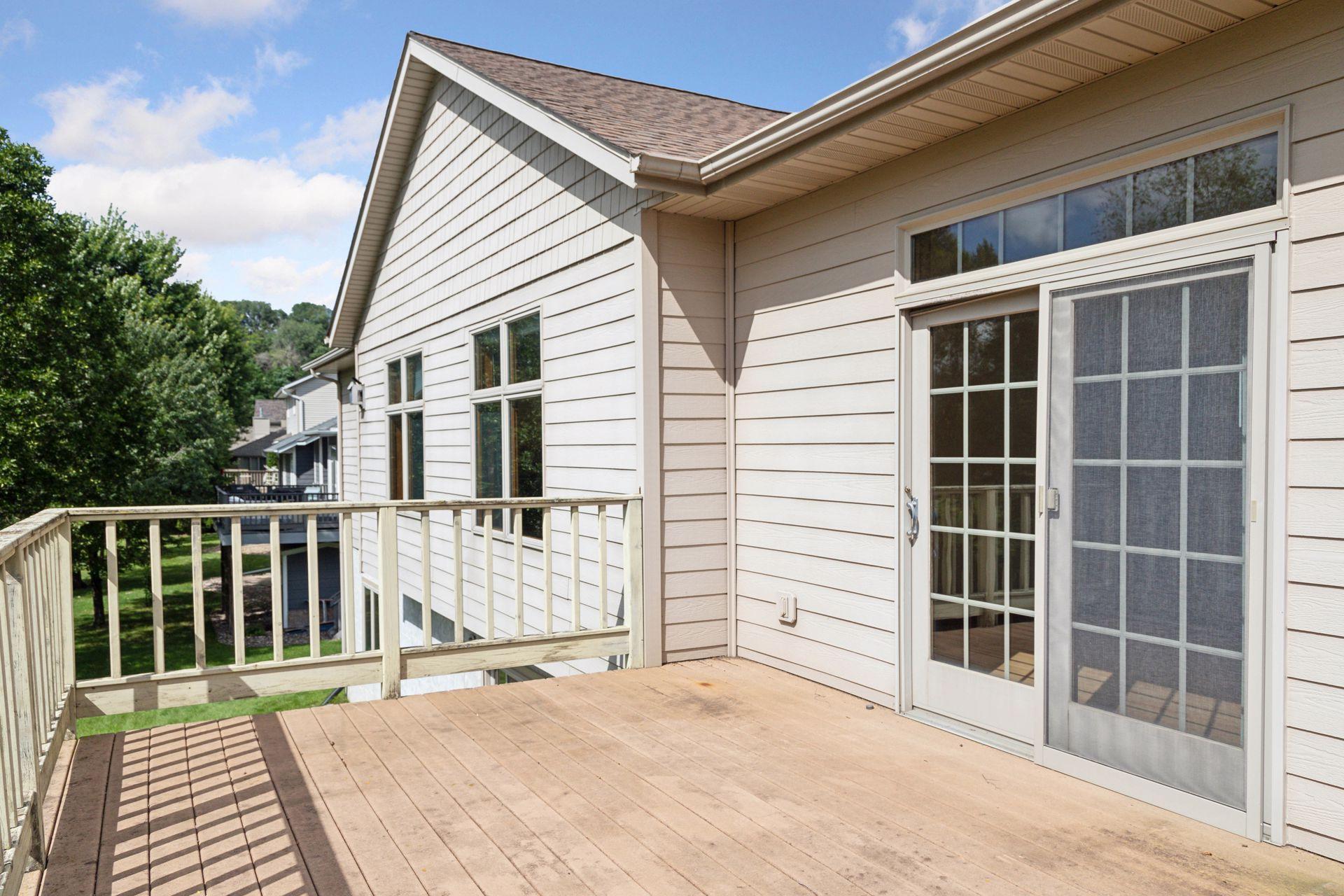 151 Sunwood Valley Lane