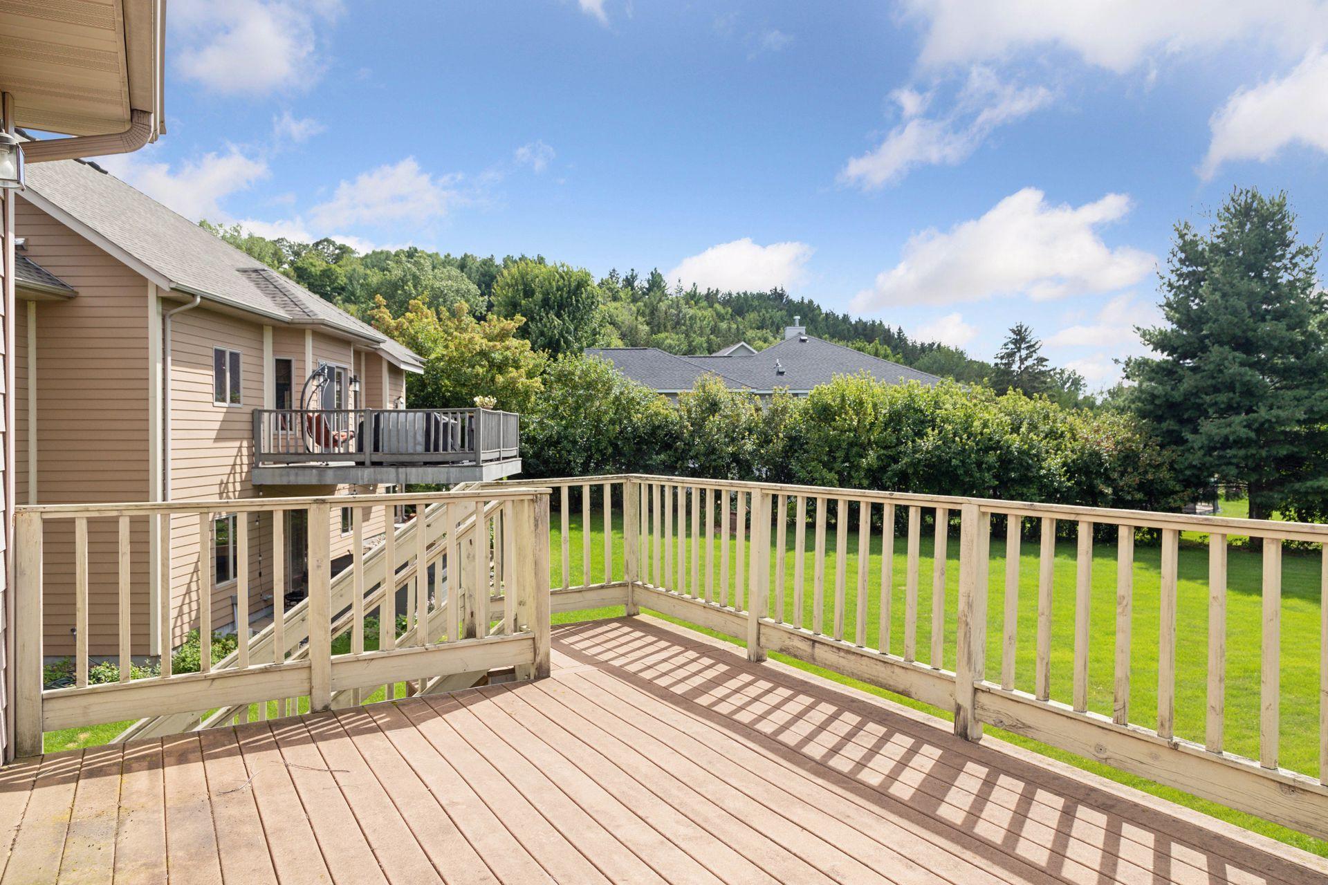 151 Sunwood Valley Lane