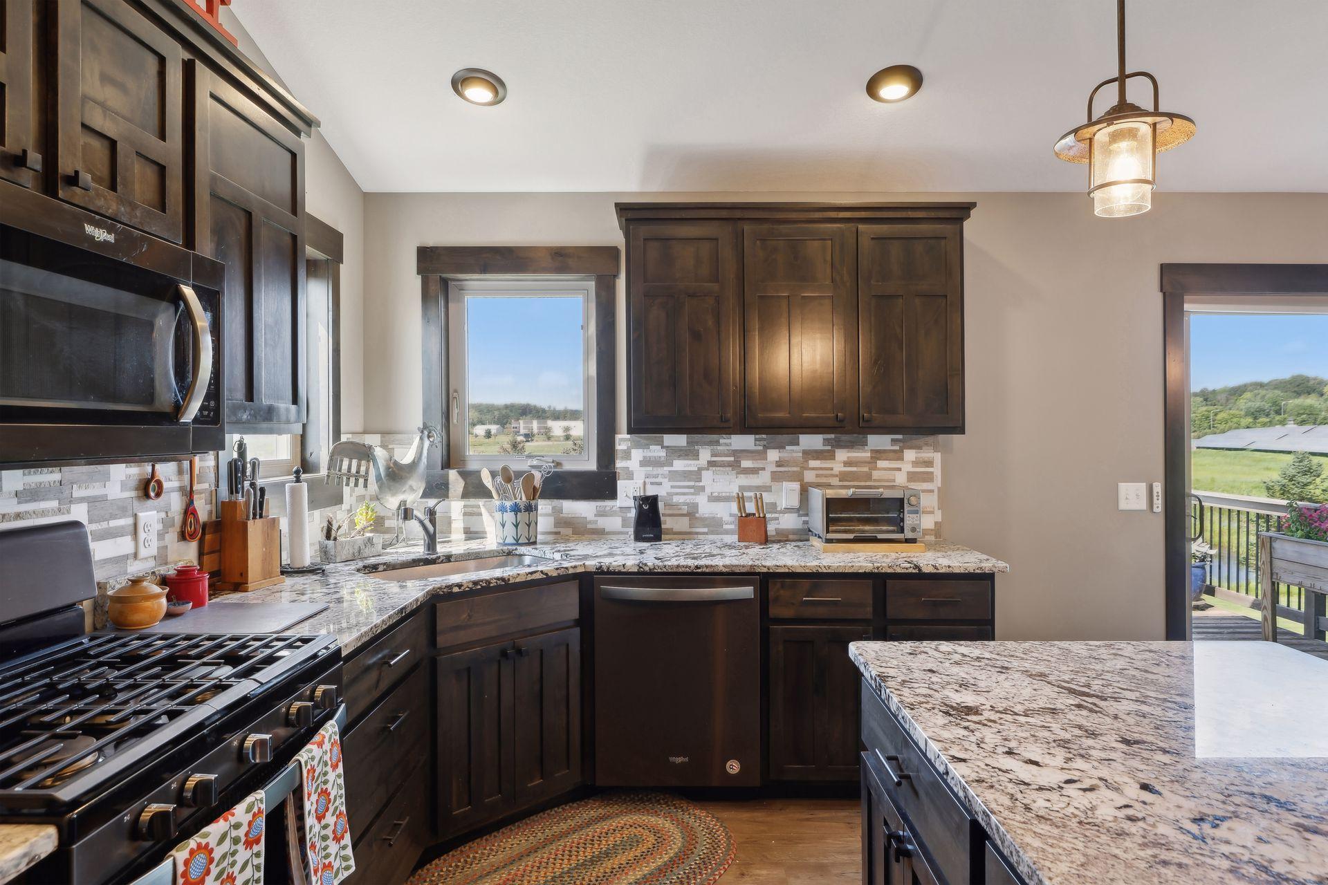 860 Brentwood Circle