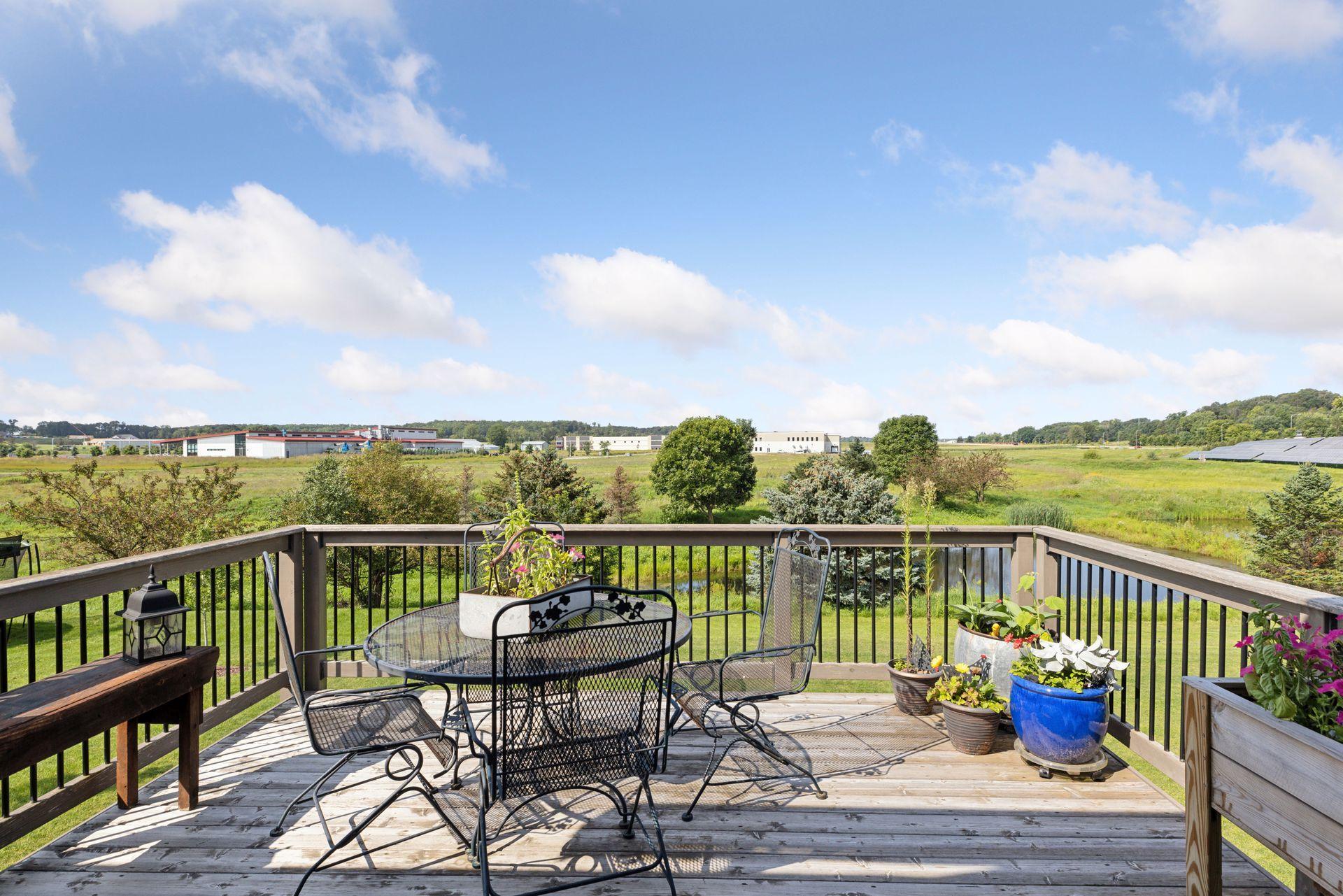 860 Brentwood Circle