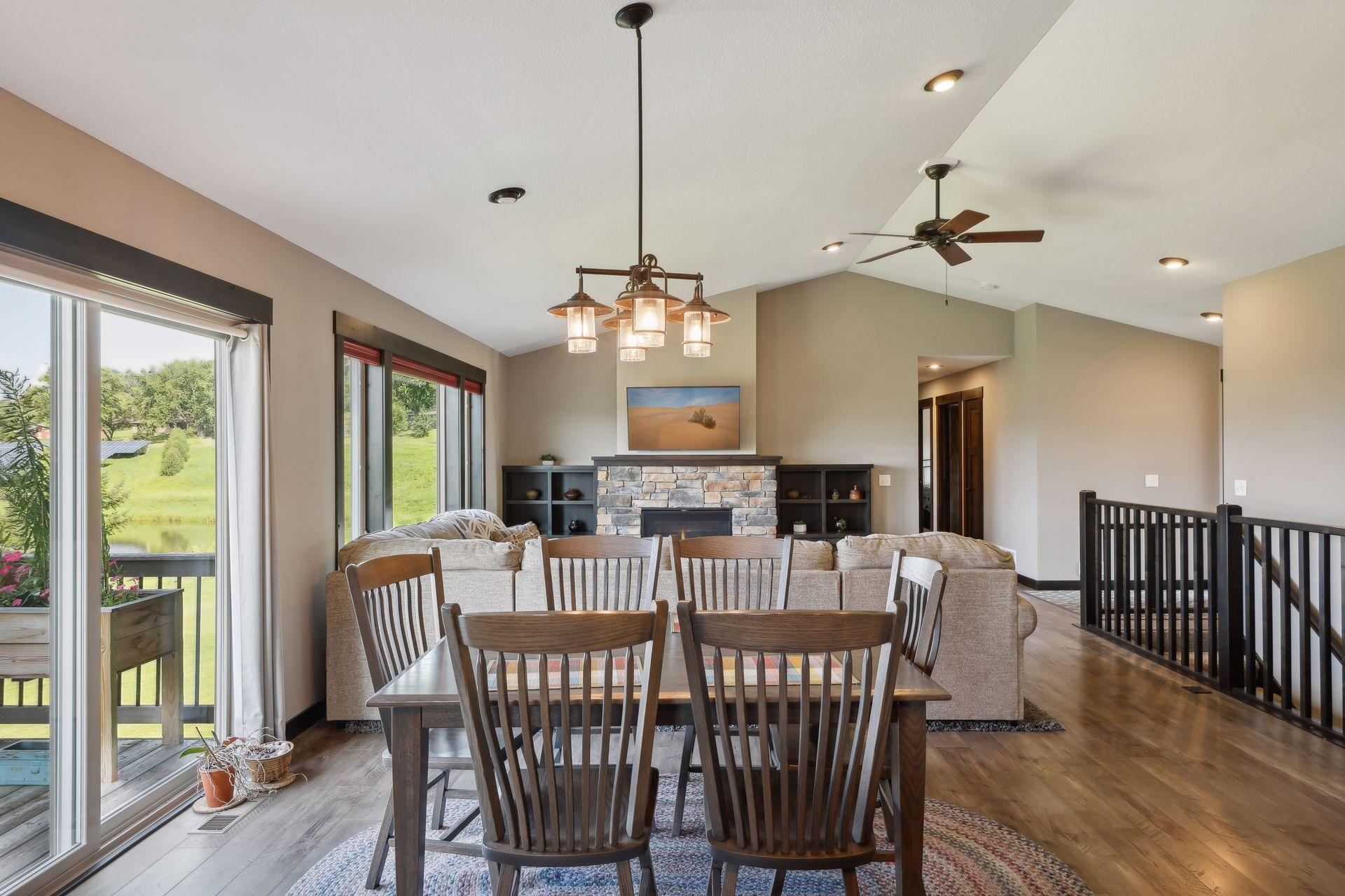 860 Brentwood Circle