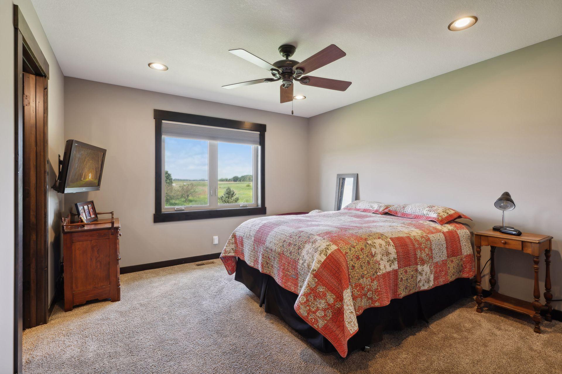 860 Brentwood Circle