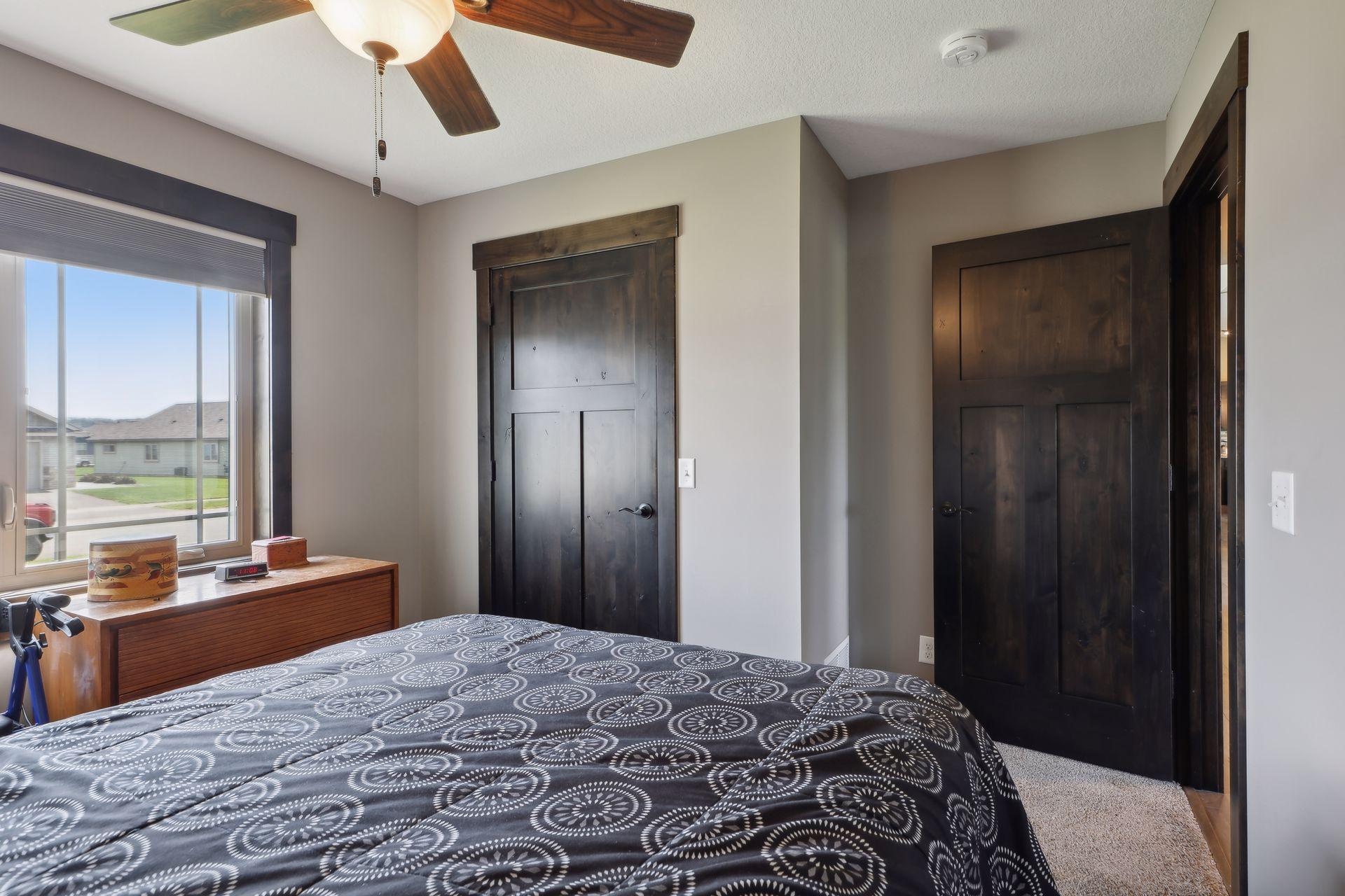 860 Brentwood Circle