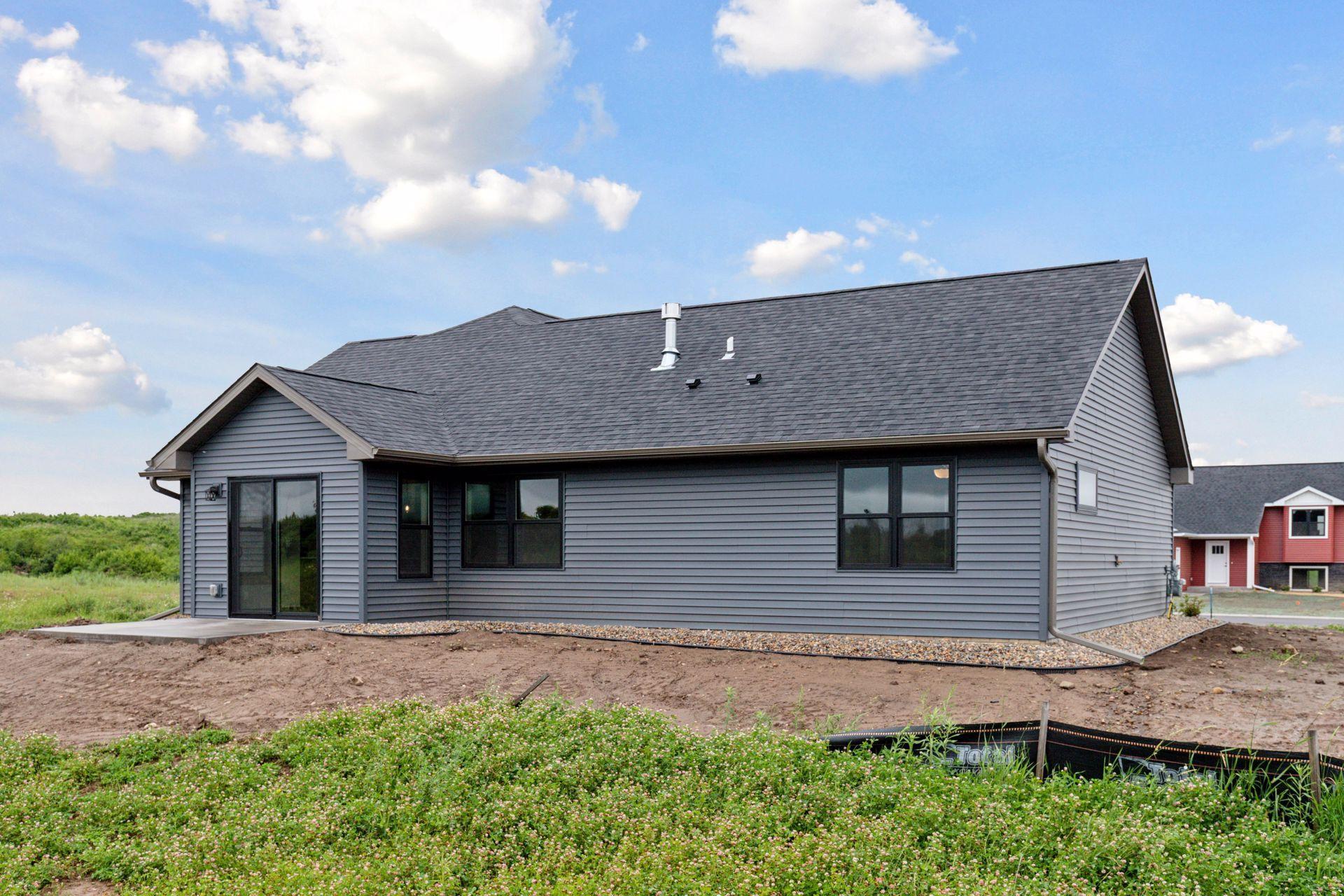 1915 Otter Way