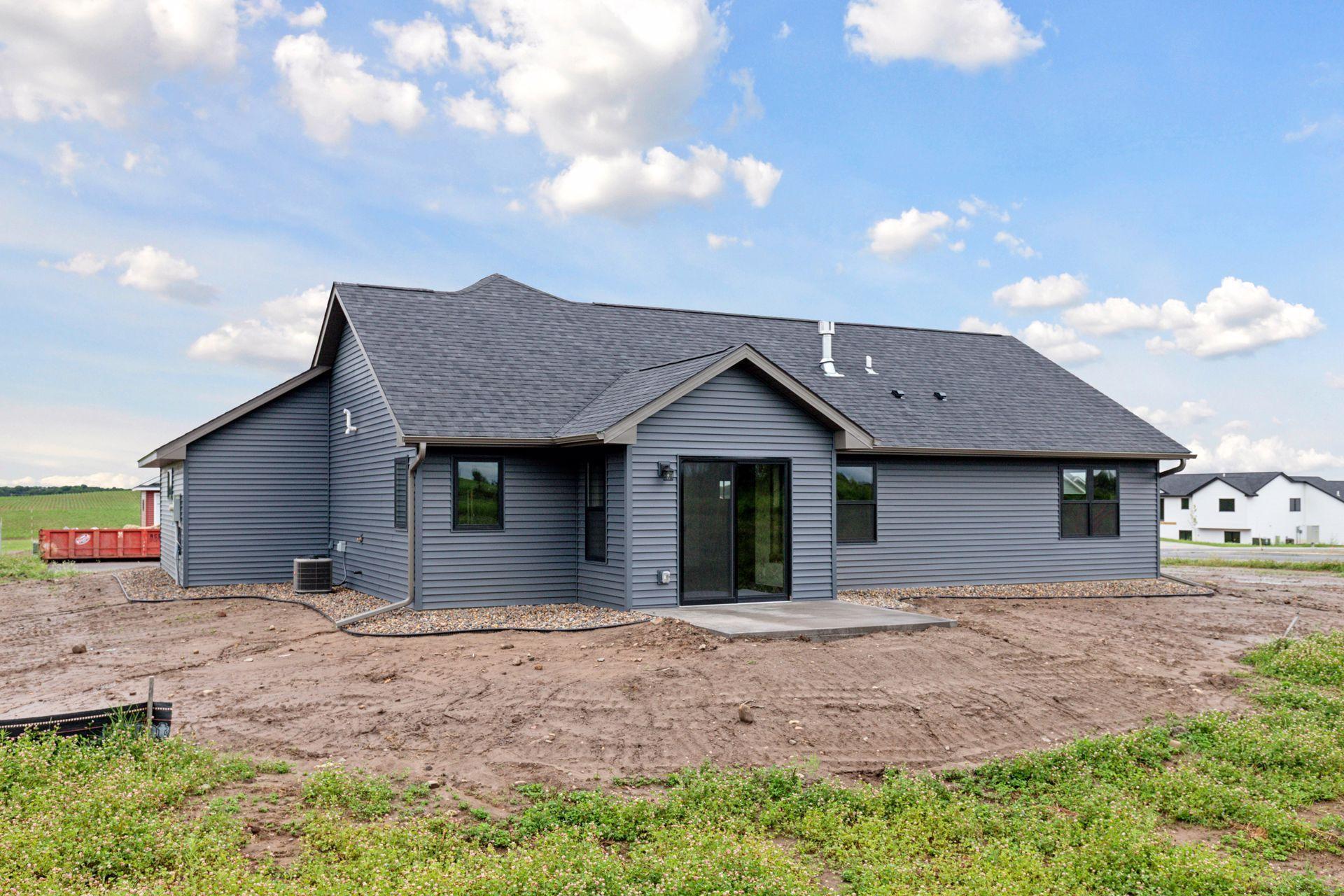 1915 Otter Way