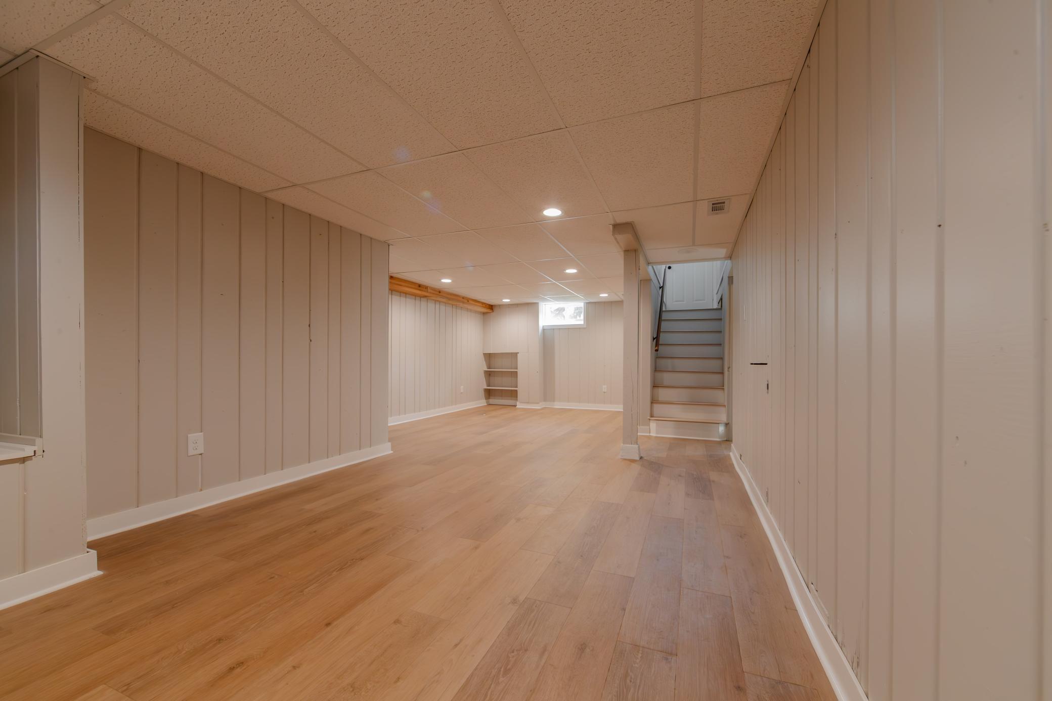 1972 4th Street E