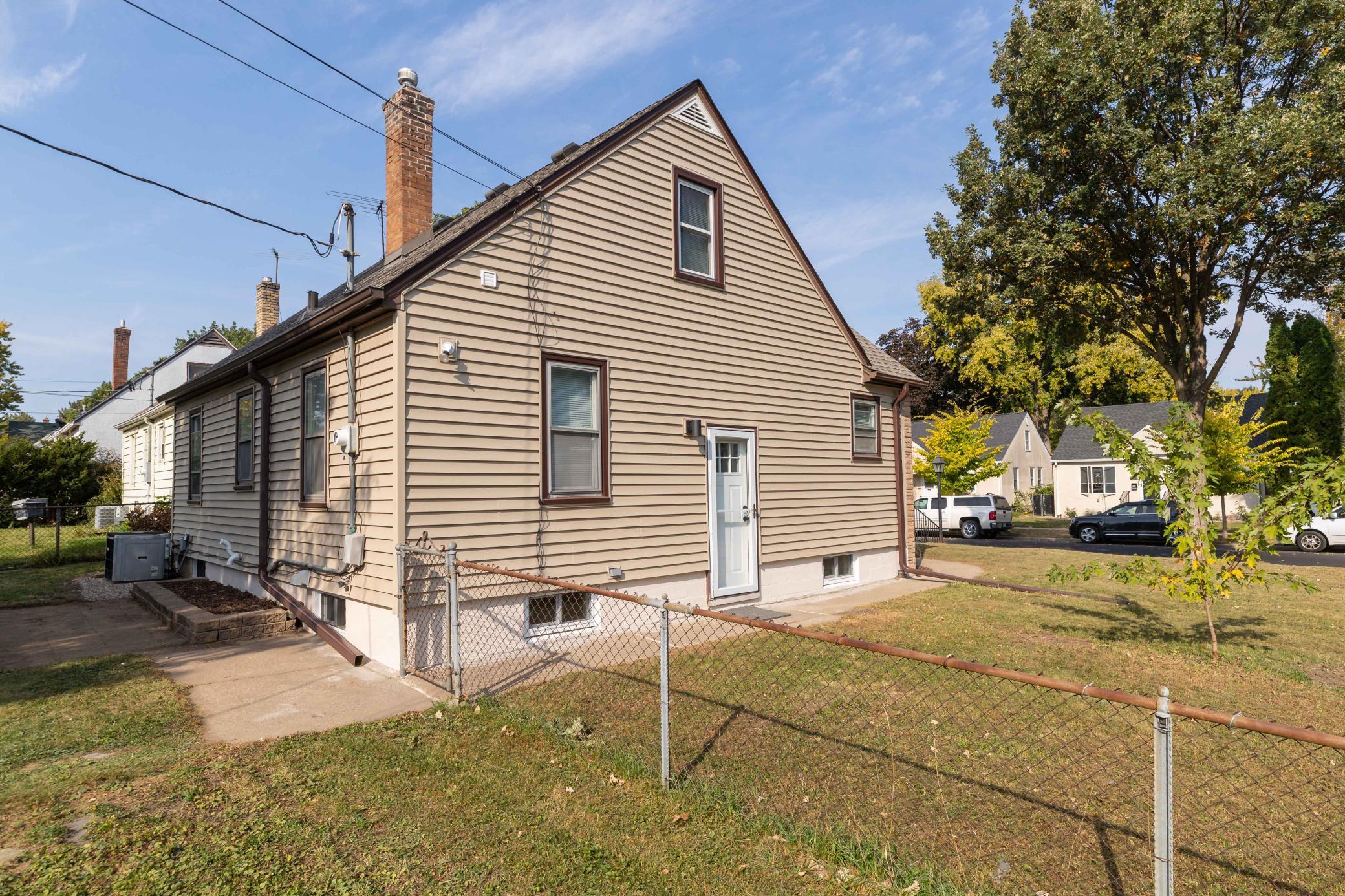 1972 4th Street E