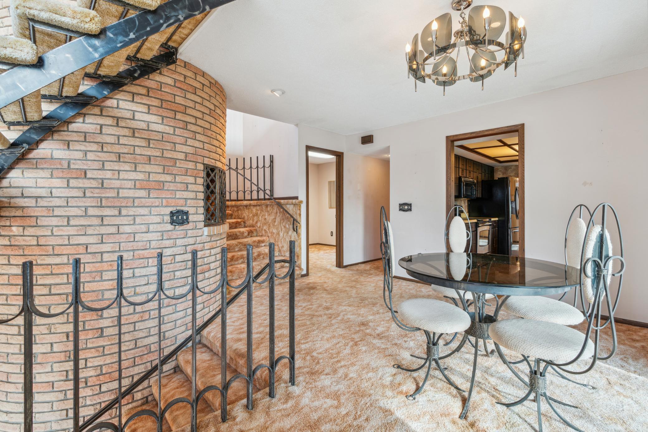 1241 Southview Drive