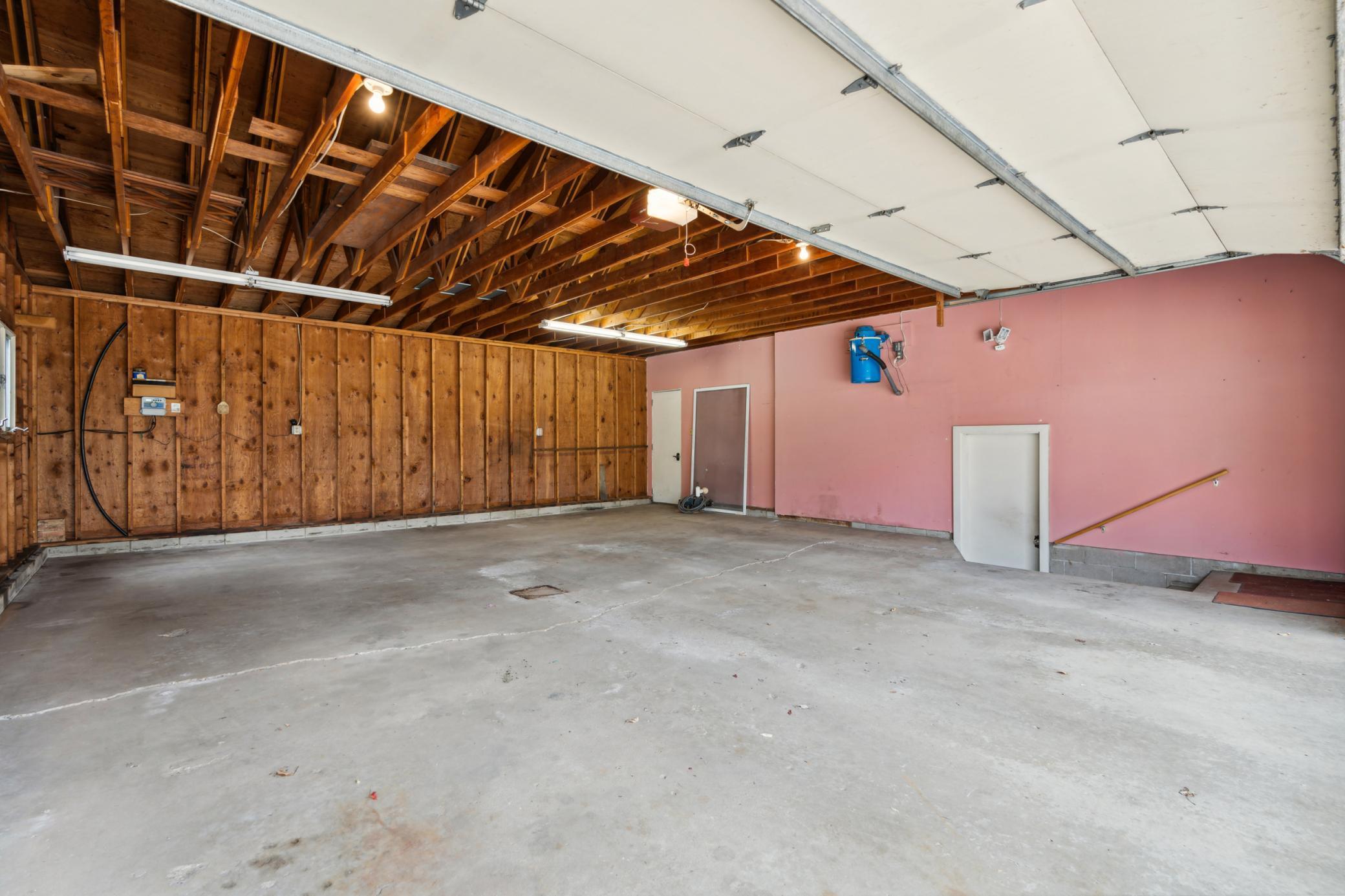 1241 Southview Drive