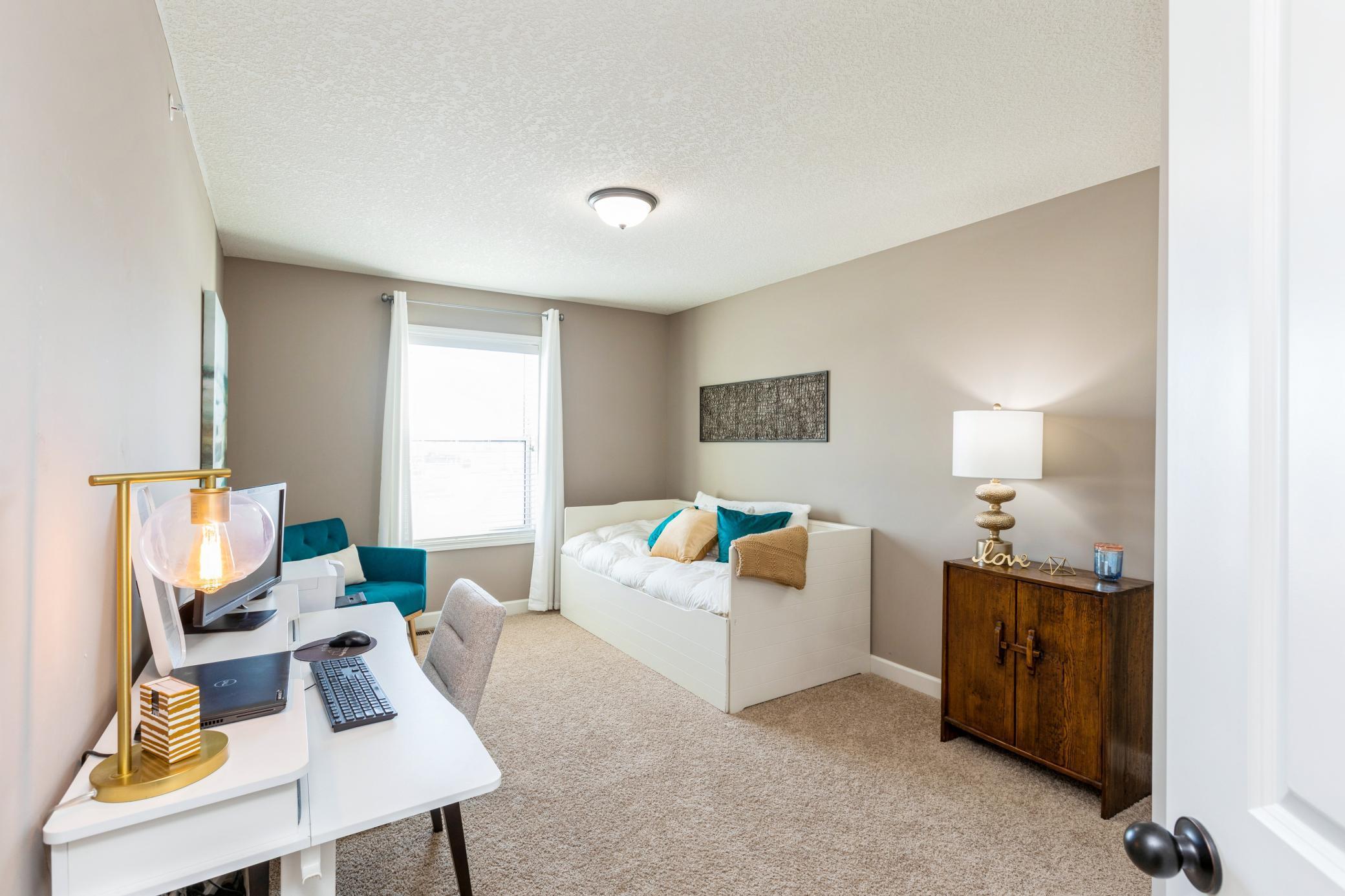 9965 5th Street Lane N