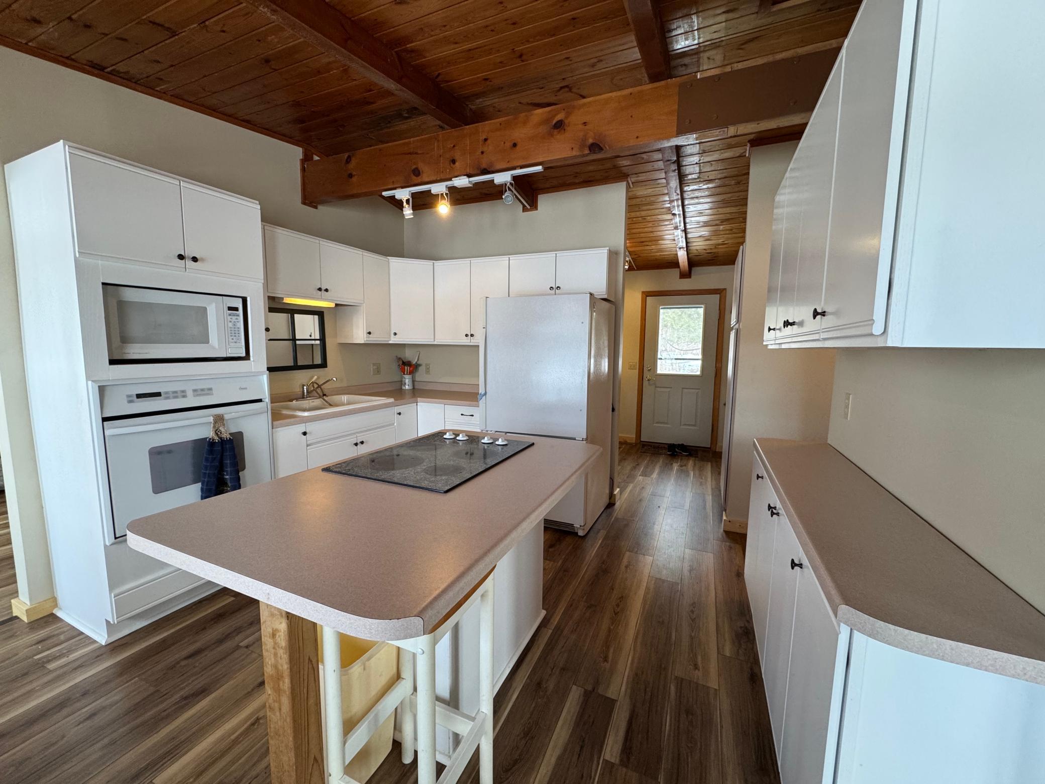 15256 Birch Narrows Road