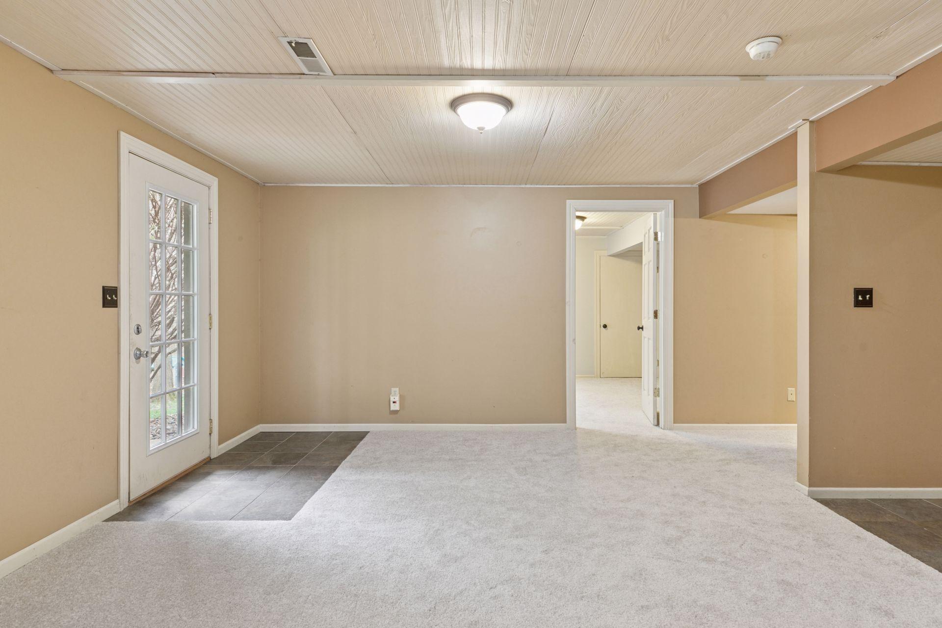 1890 Golf View Drive