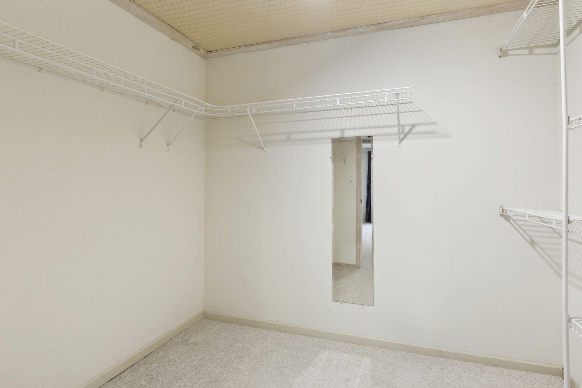 1890 Golf View Drive