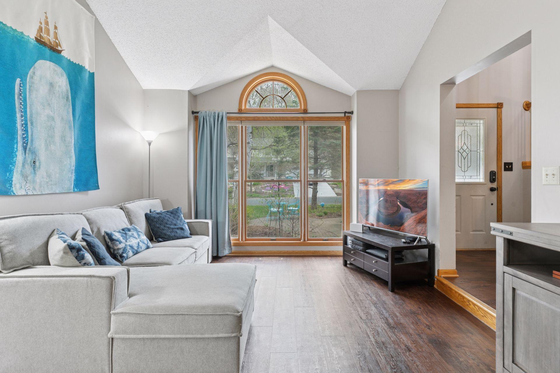 1890 Golf View Drive