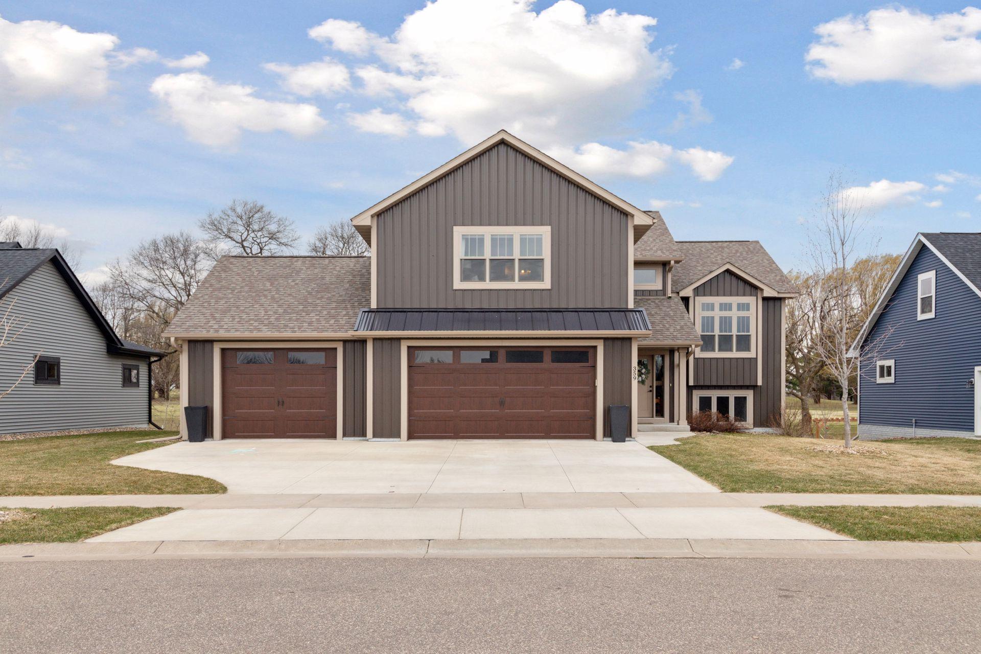 359 Vista Circle