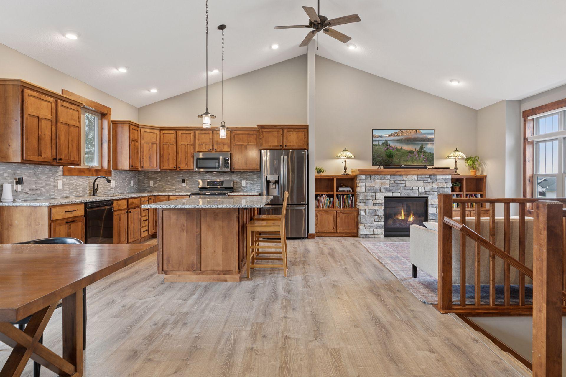 359 Vista Circle