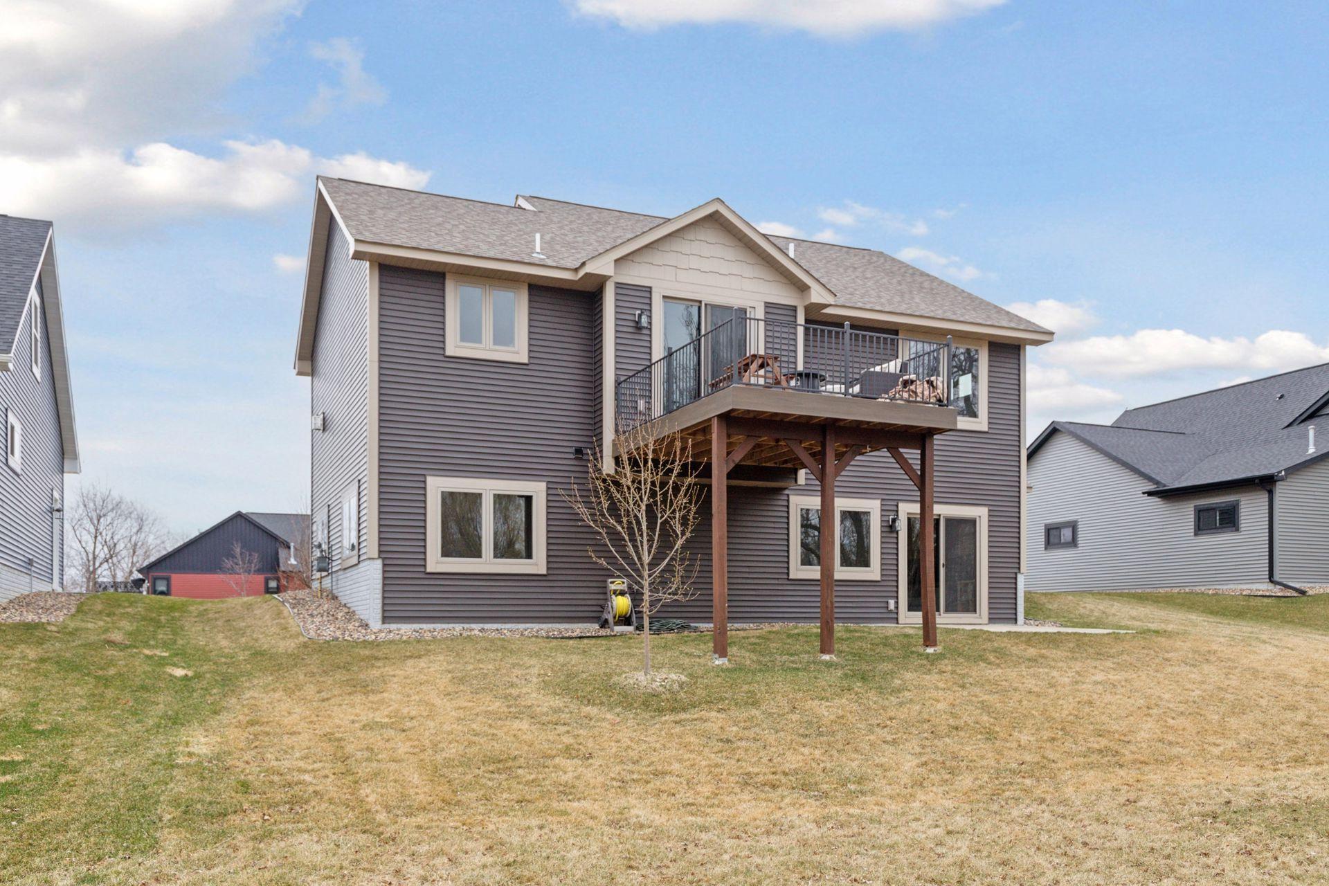 359 Vista Circle