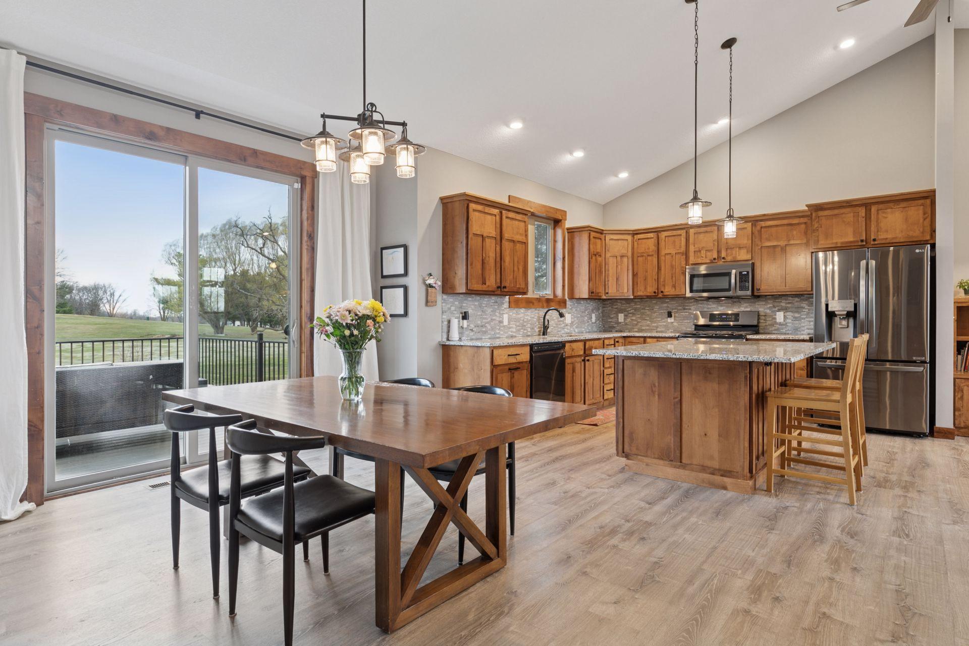 359 Vista Circle