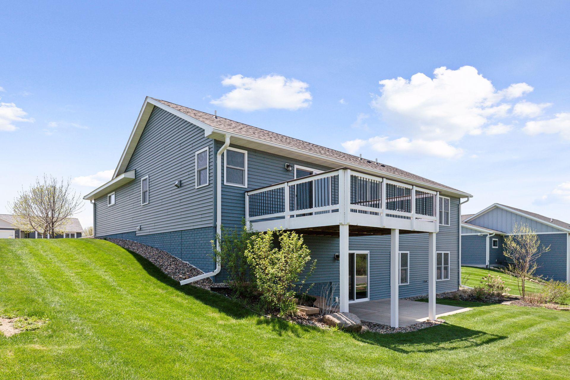 305 Pintail Street