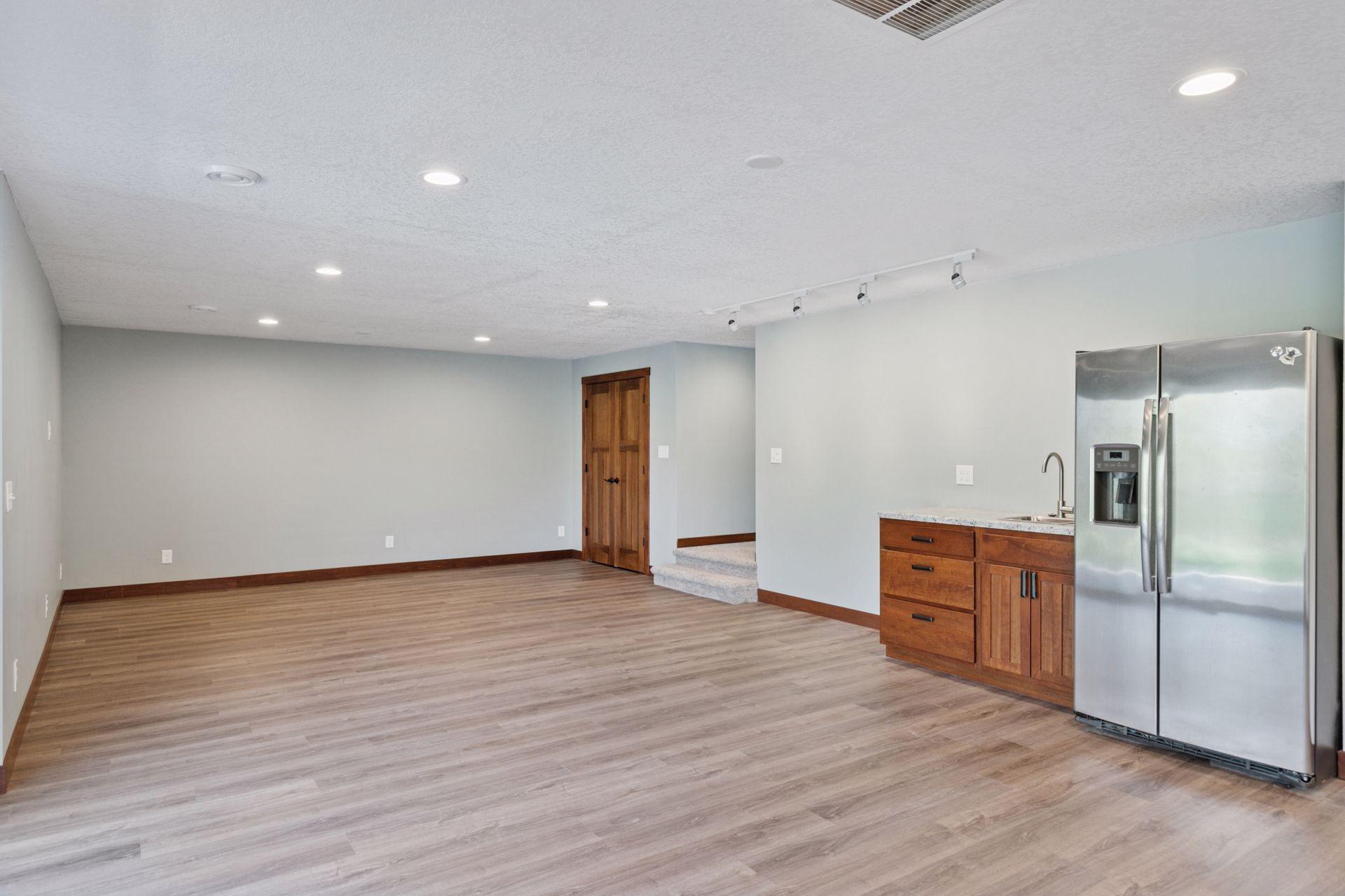 305 Pintail Street