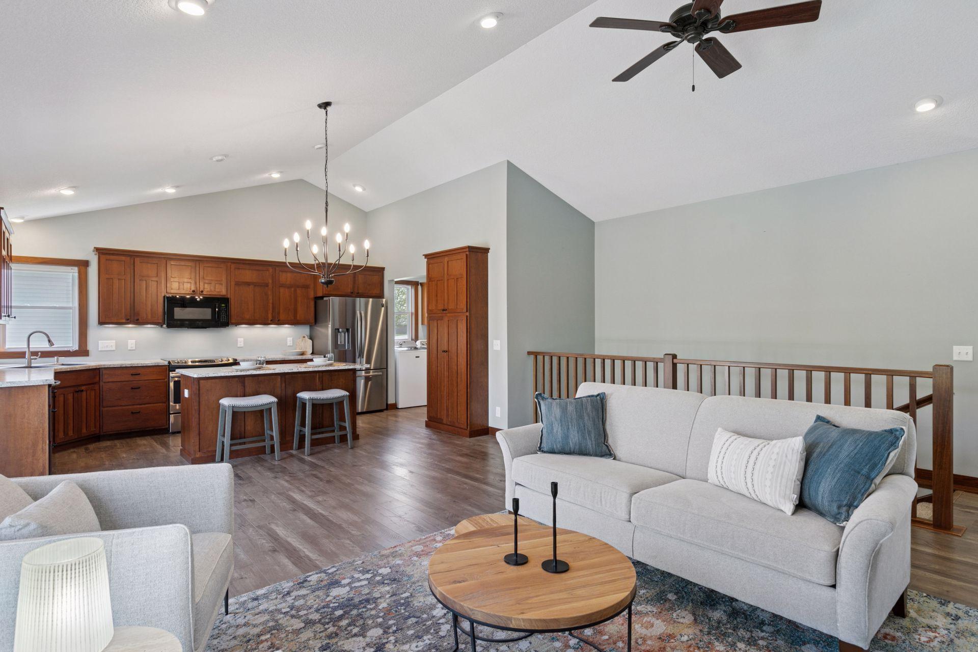 305 Pintail Street