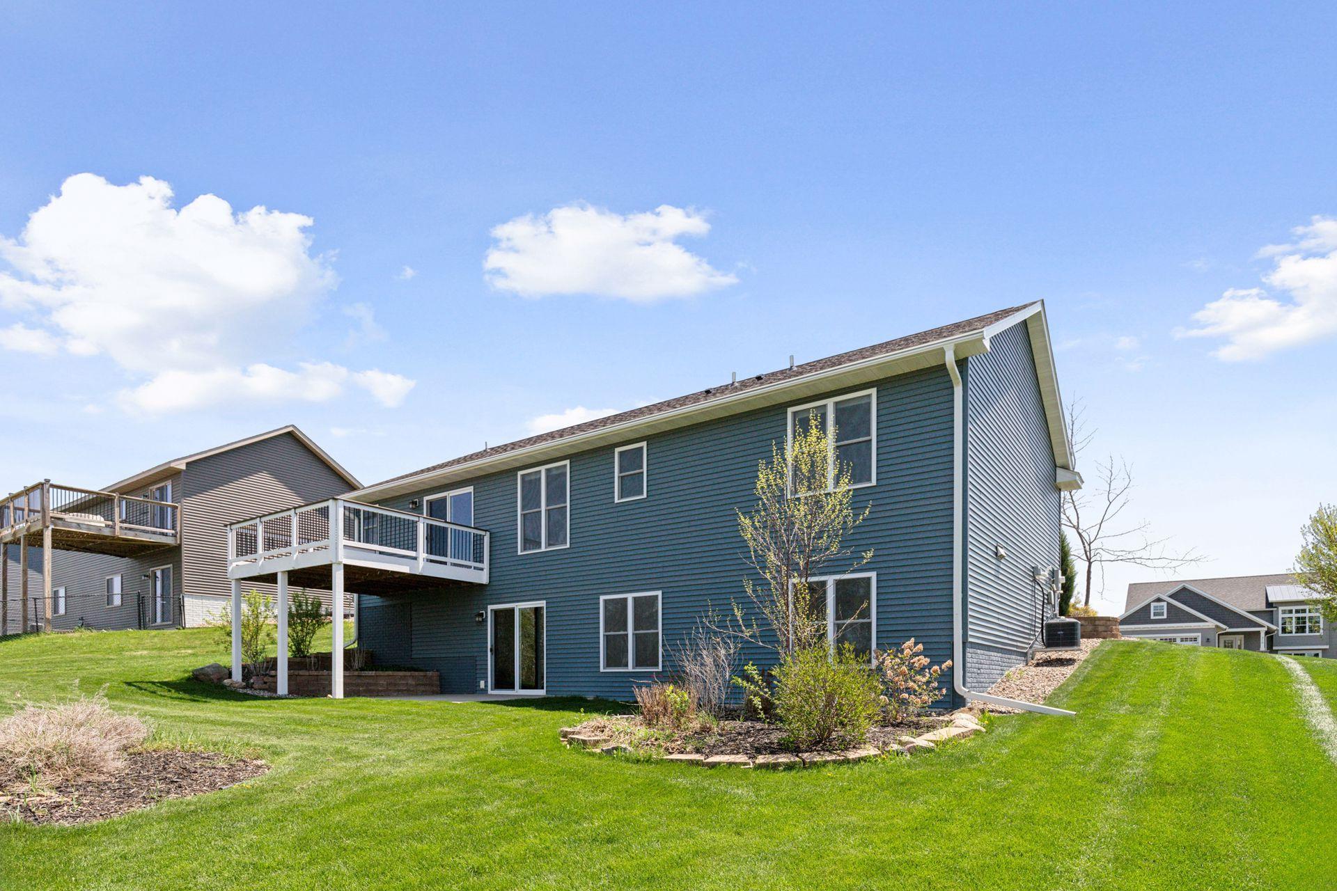 305 Pintail Street