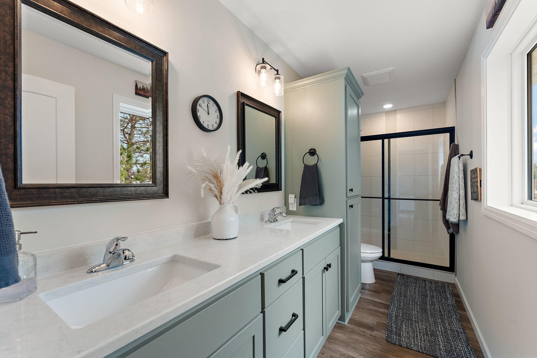 1530 Hallewood Boulevard