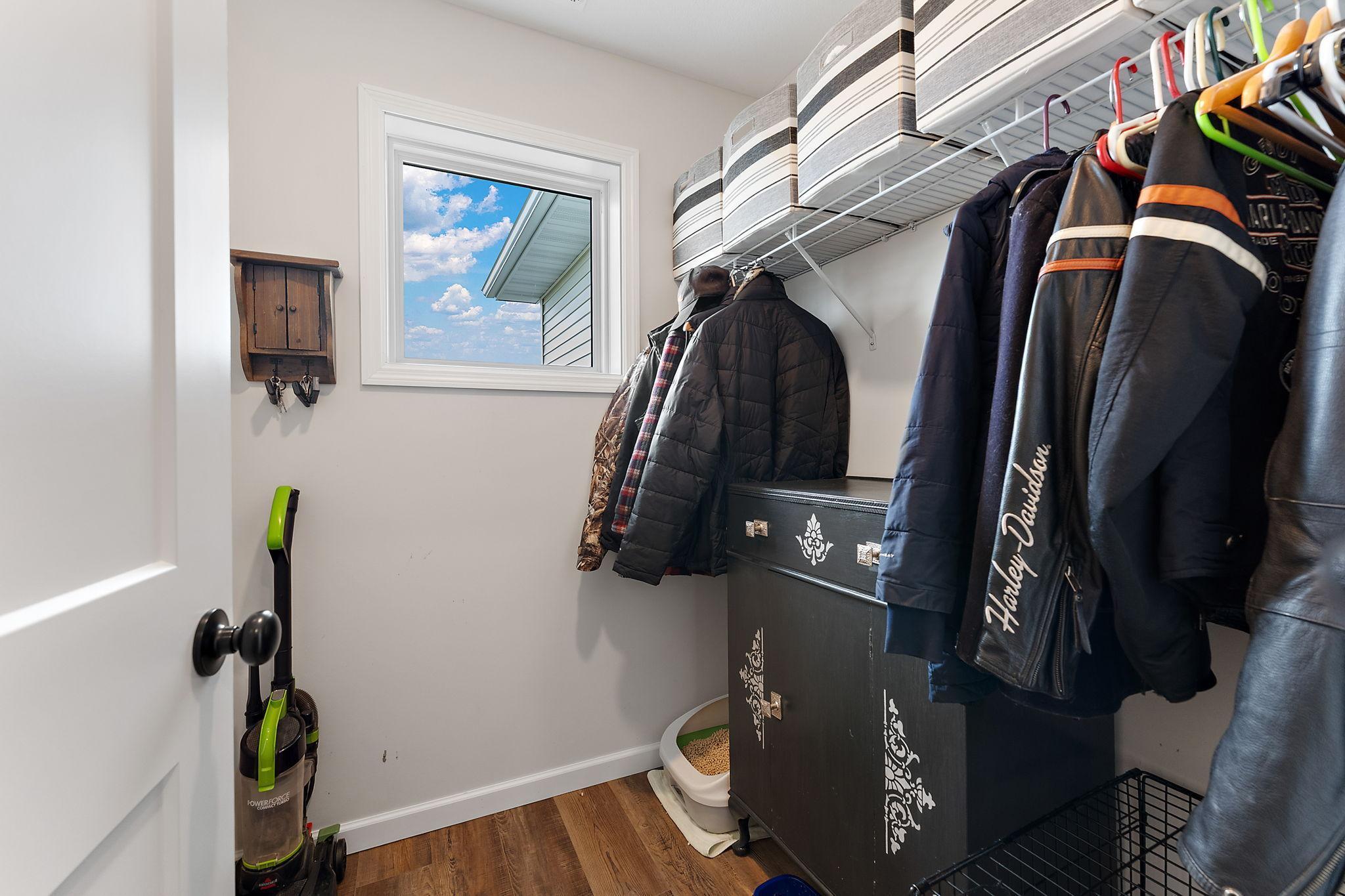 1530 Hallewood Boulevard