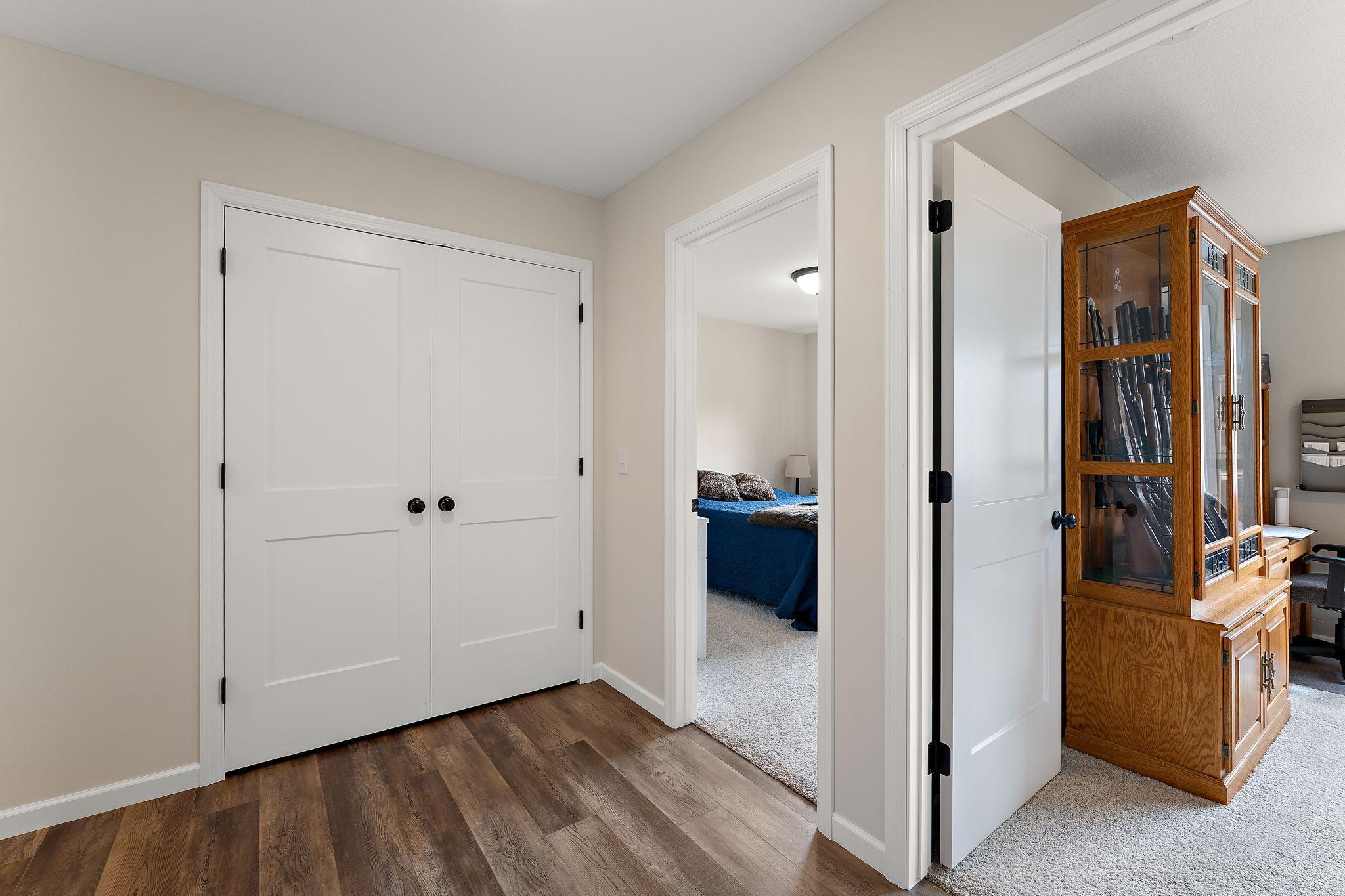 1530 Hallewood Boulevard