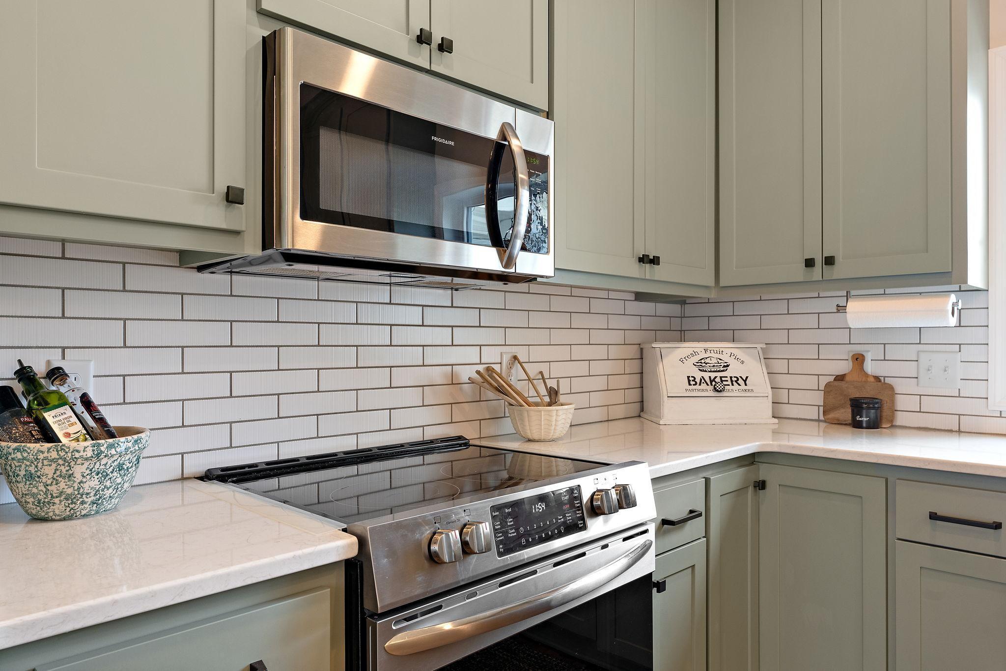 1530 Hallewood Boulevard