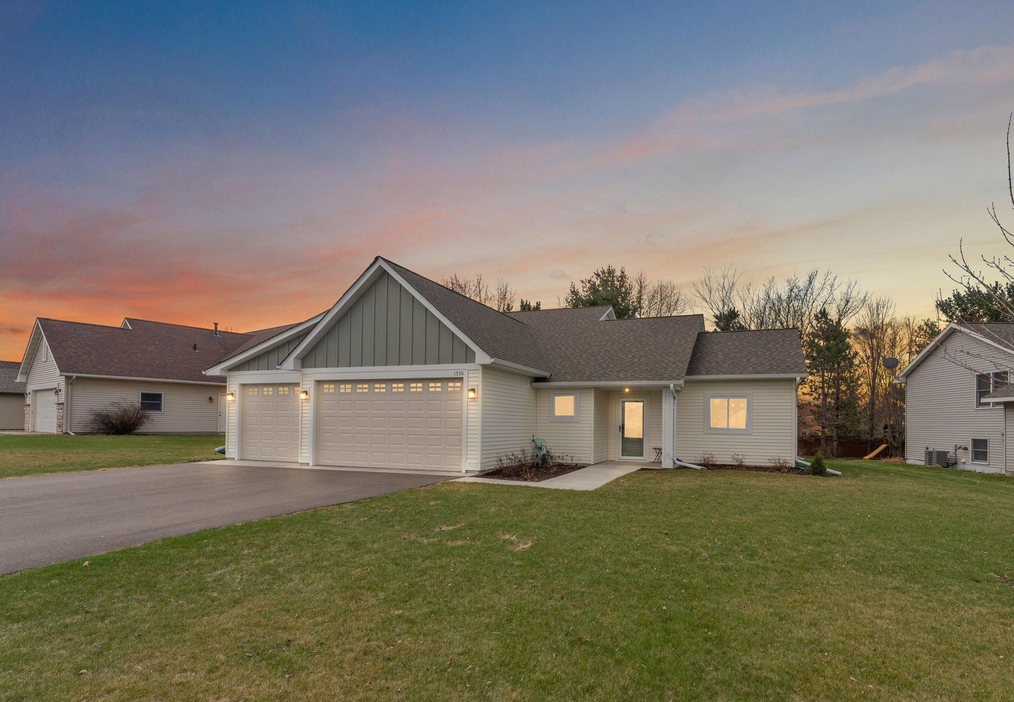 1530 Hallewood Boulevard