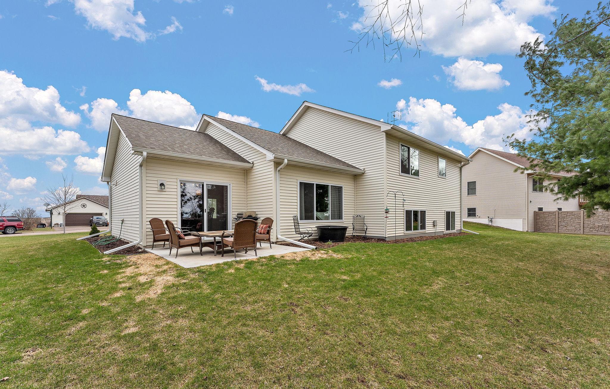 1530 Hallewood Boulevard