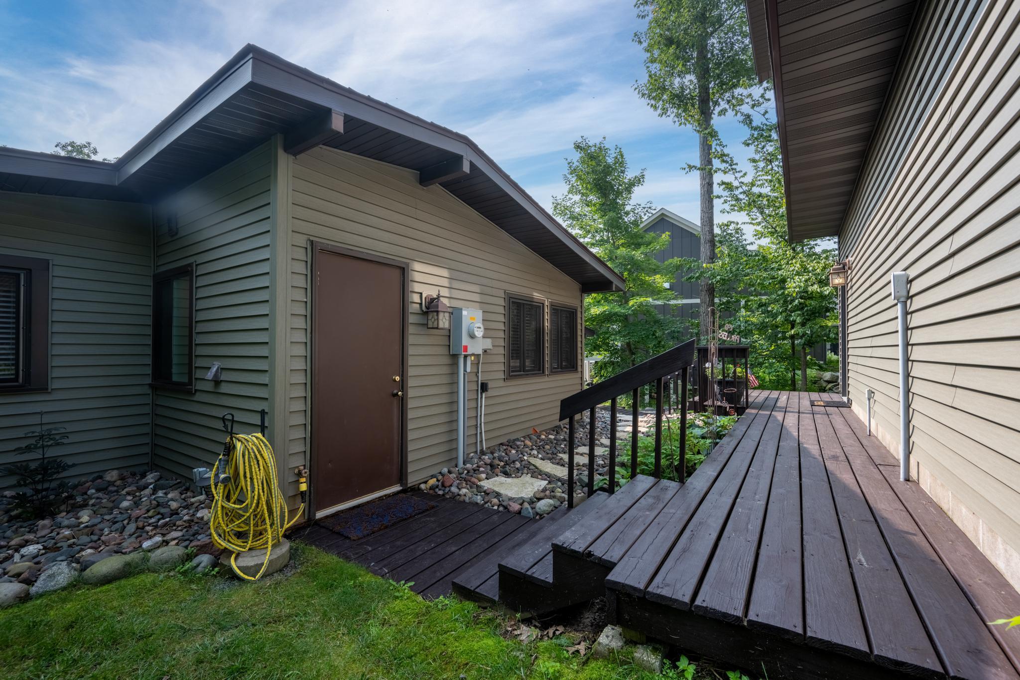 2054 Pipe Lake Lane