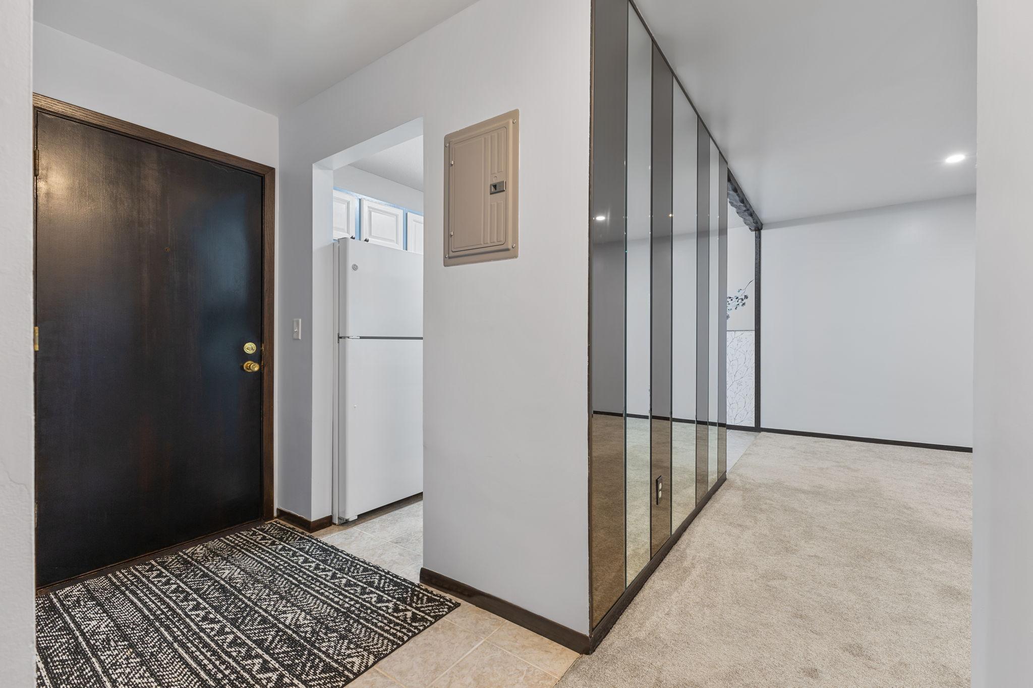 2007 E 122nd Street Unit: B2