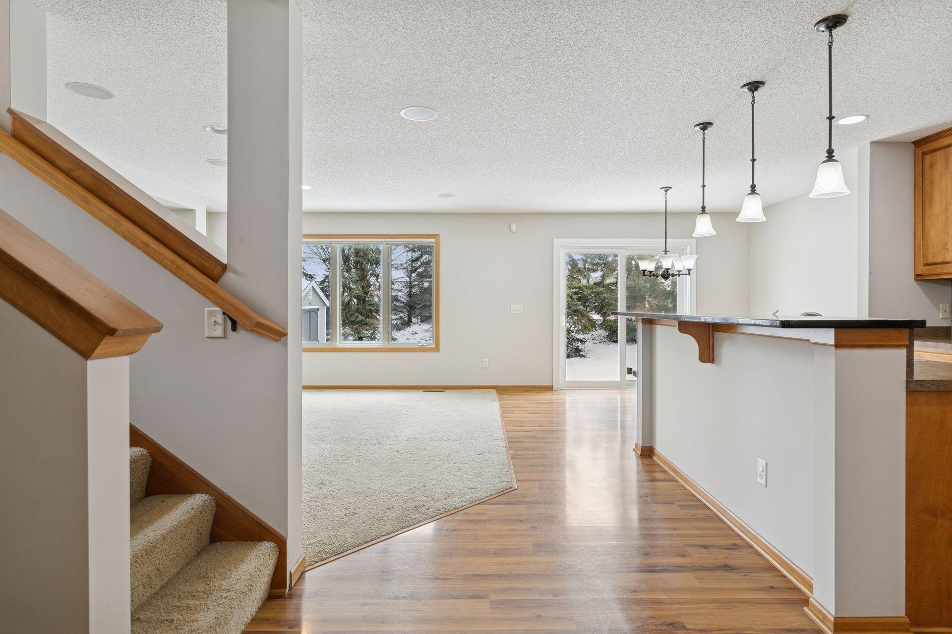 489 Canyon Boulevard