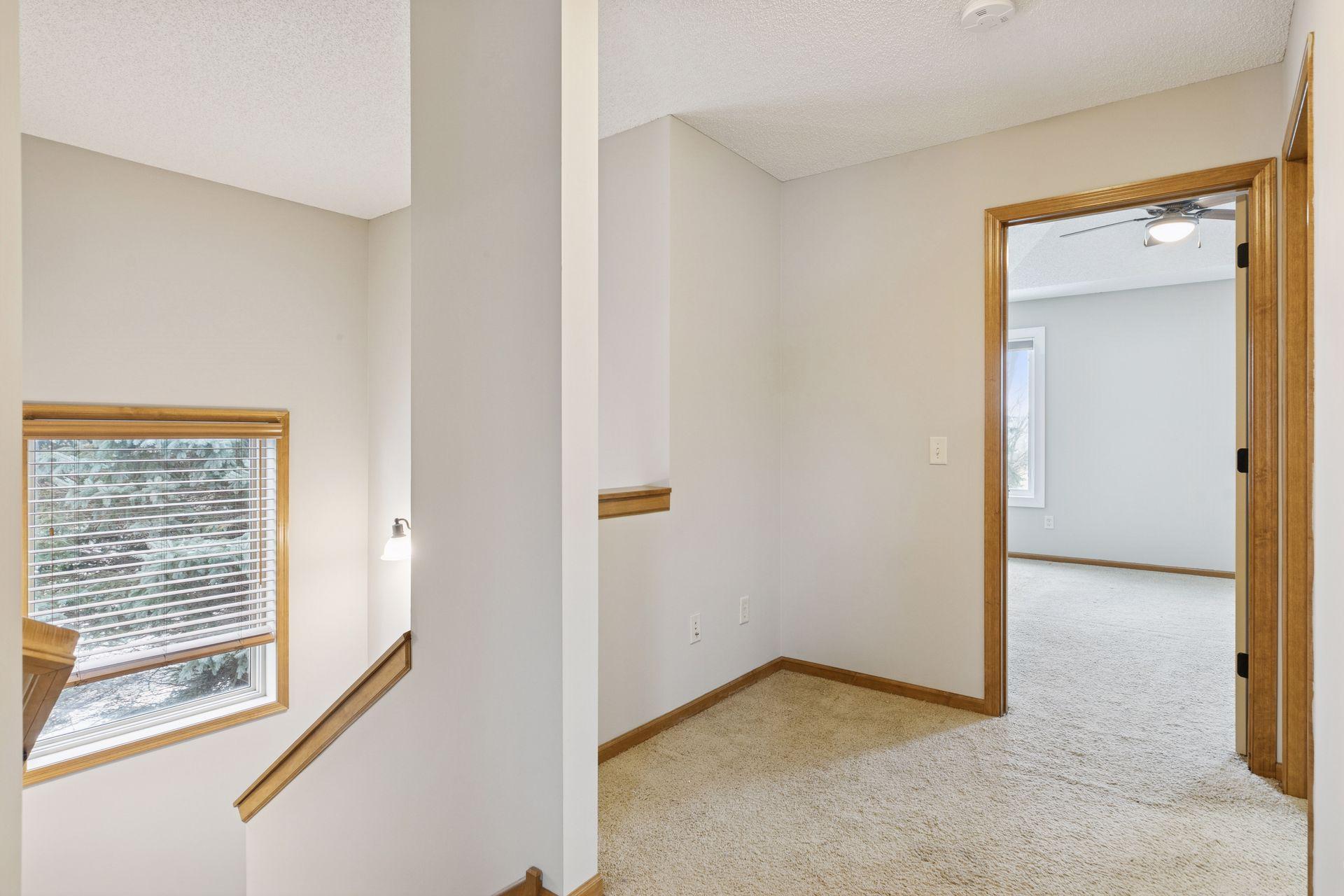 489 Canyon Boulevard