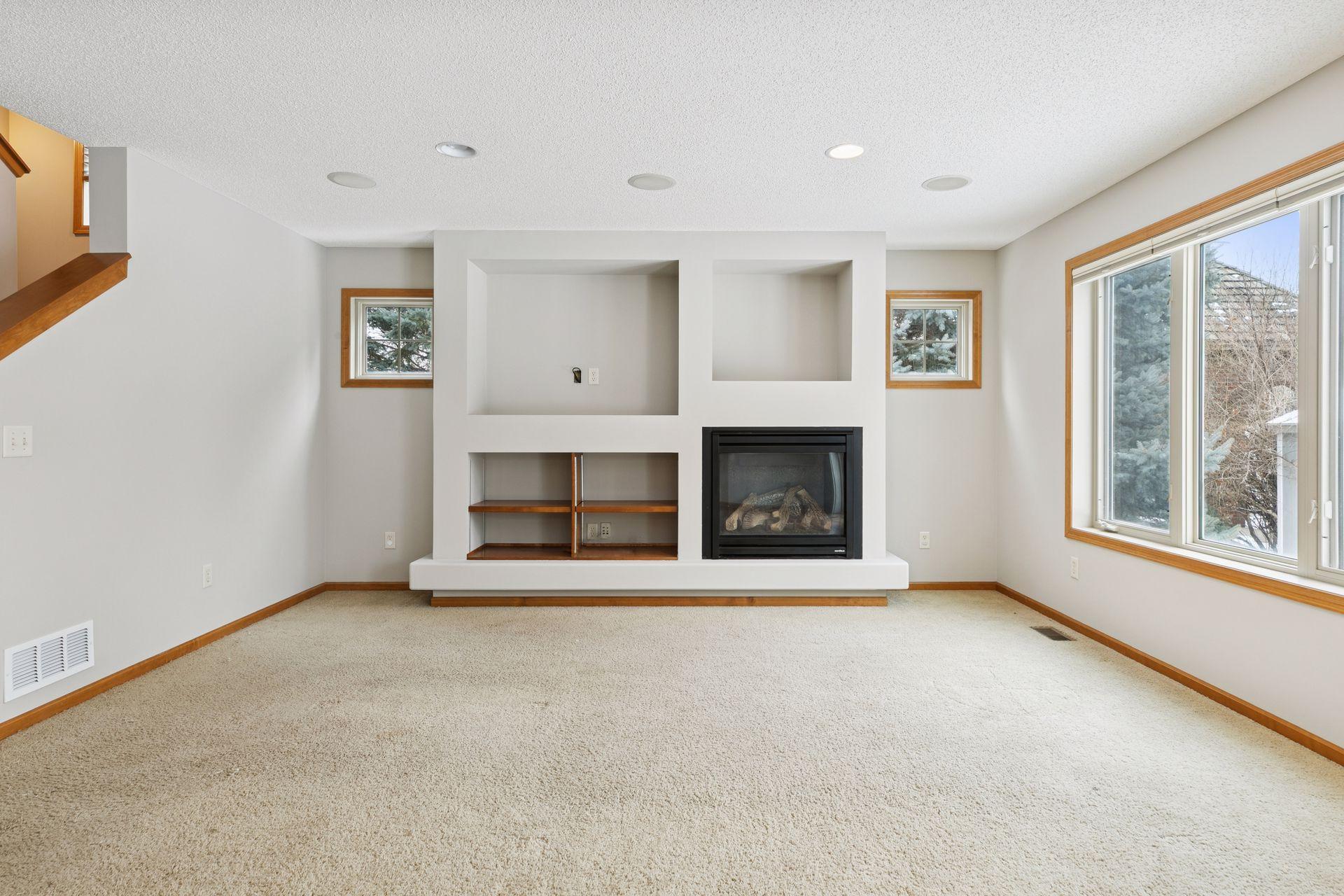 489 Canyon Boulevard