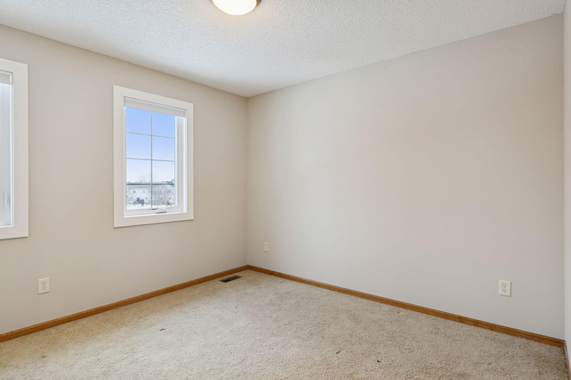 489 Canyon Boulevard