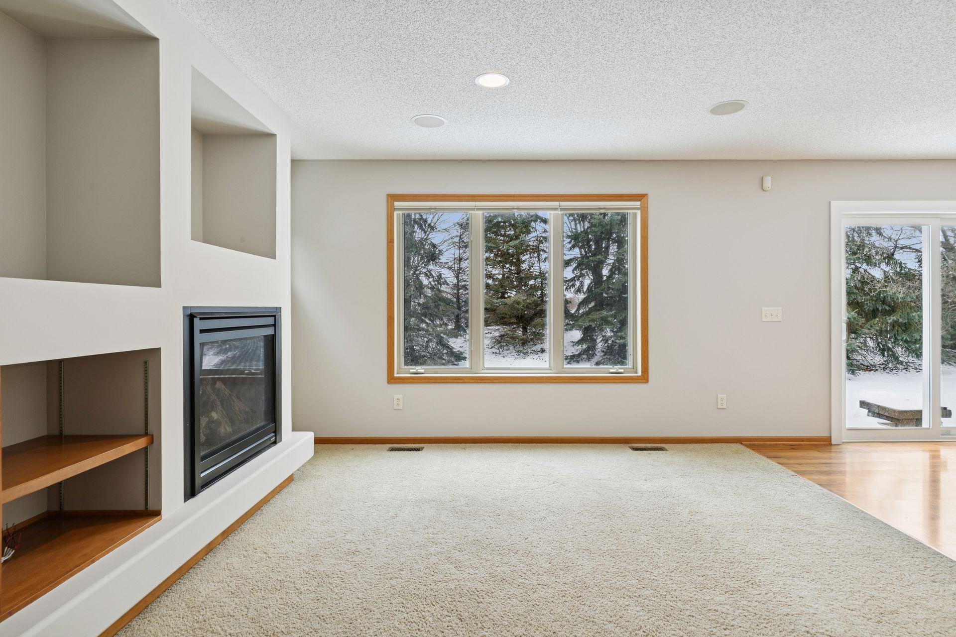 489 Canyon Boulevard