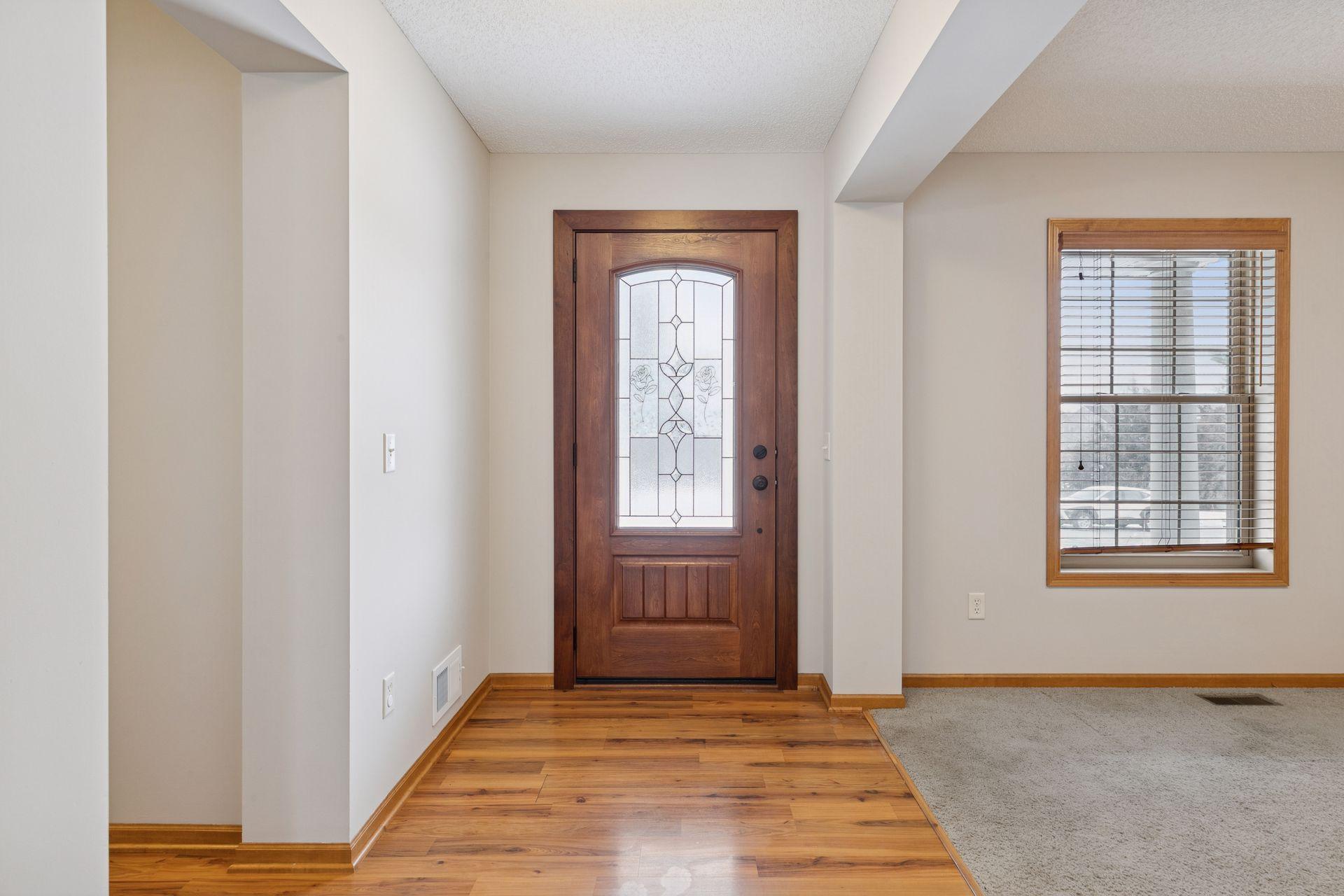 489 Canyon Boulevard