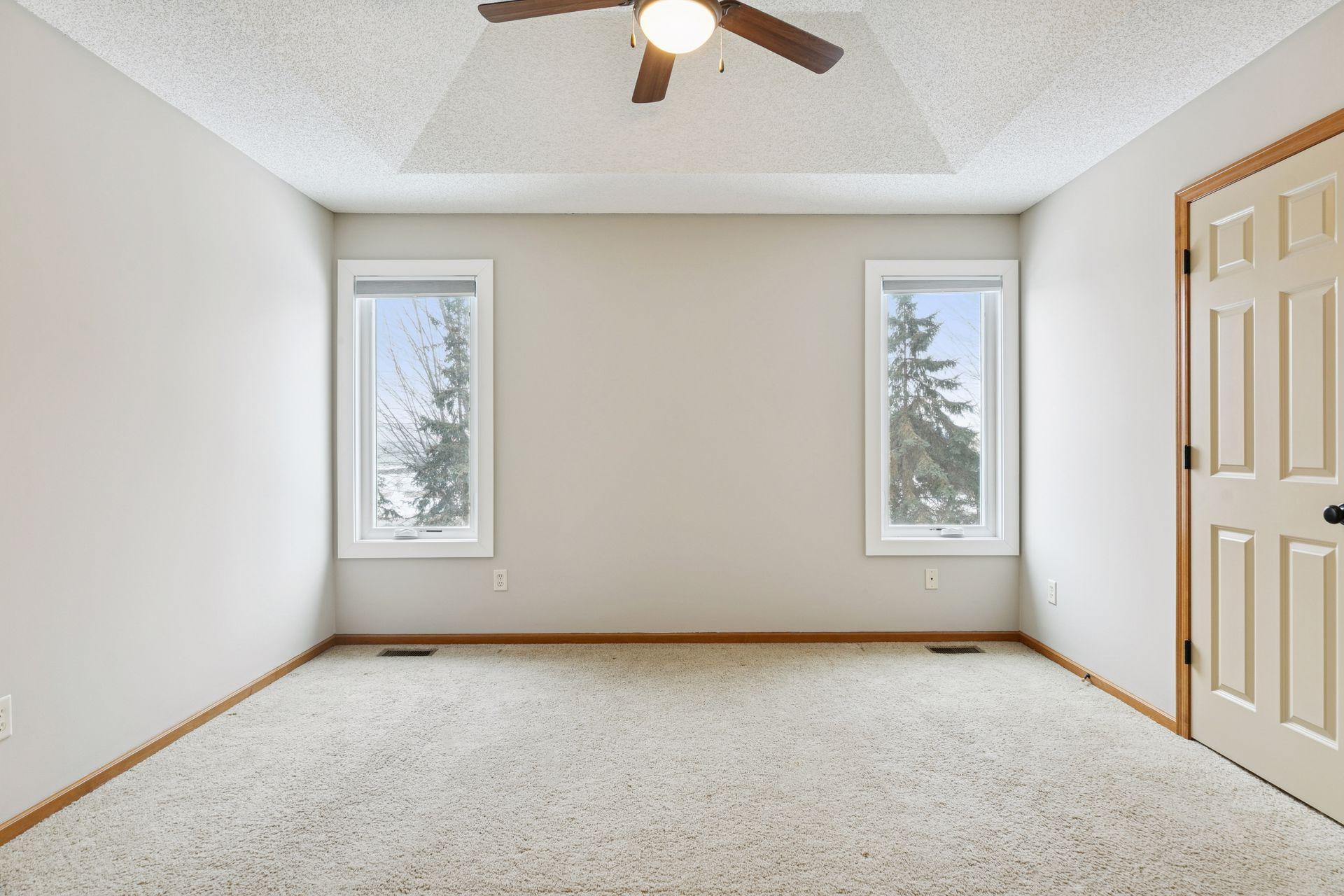 489 Canyon Boulevard