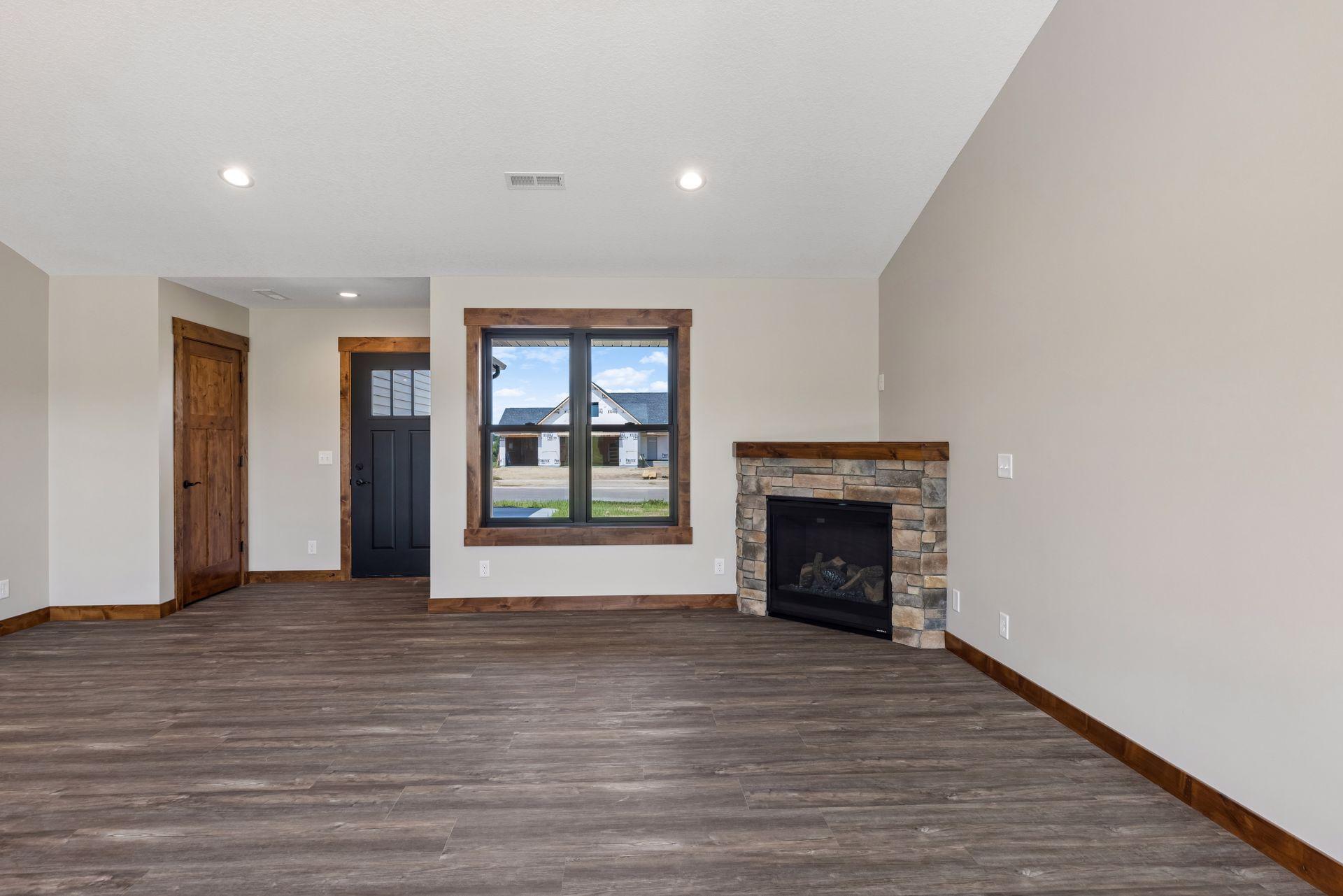 466 Coyote Way