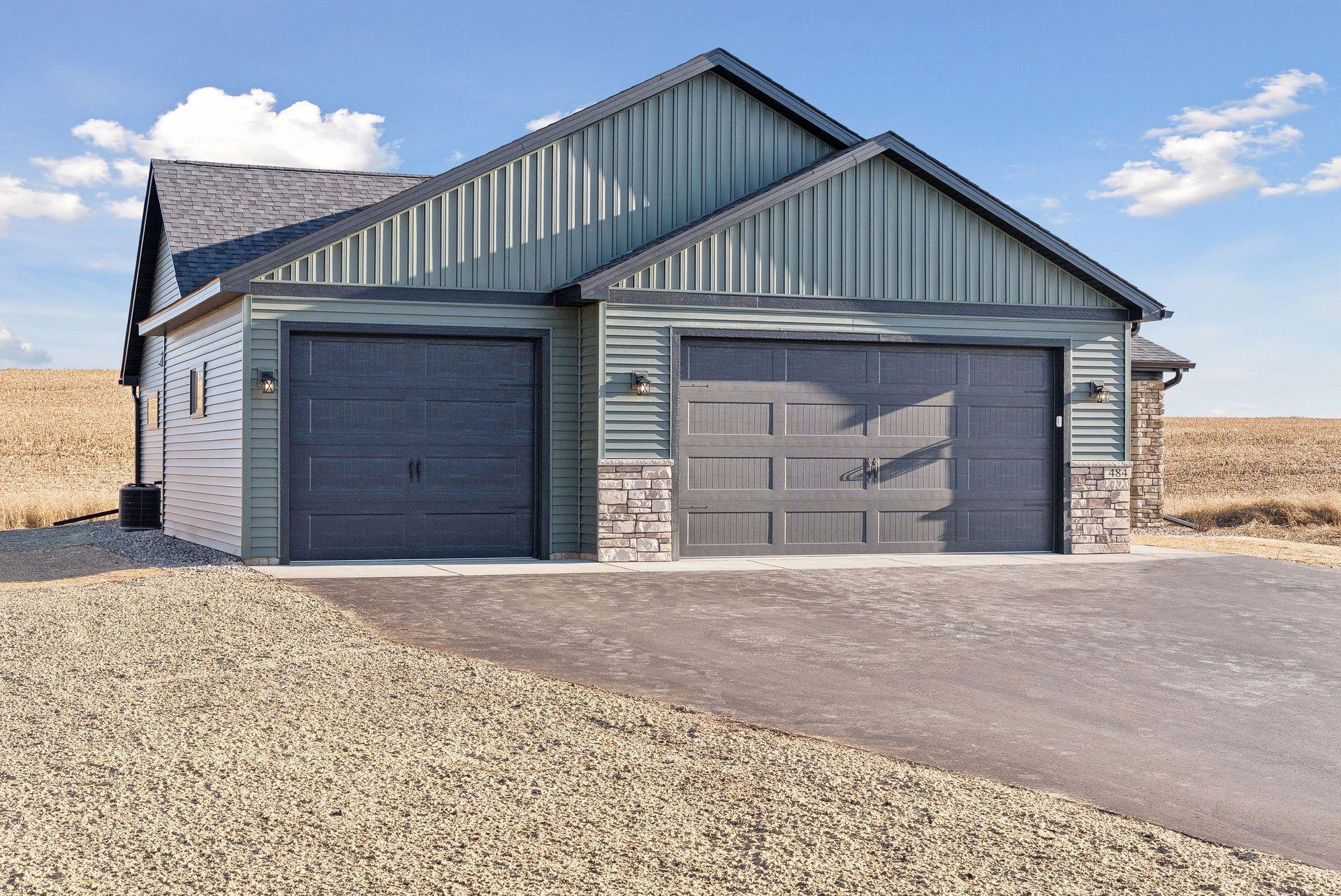 466 Coyote Way