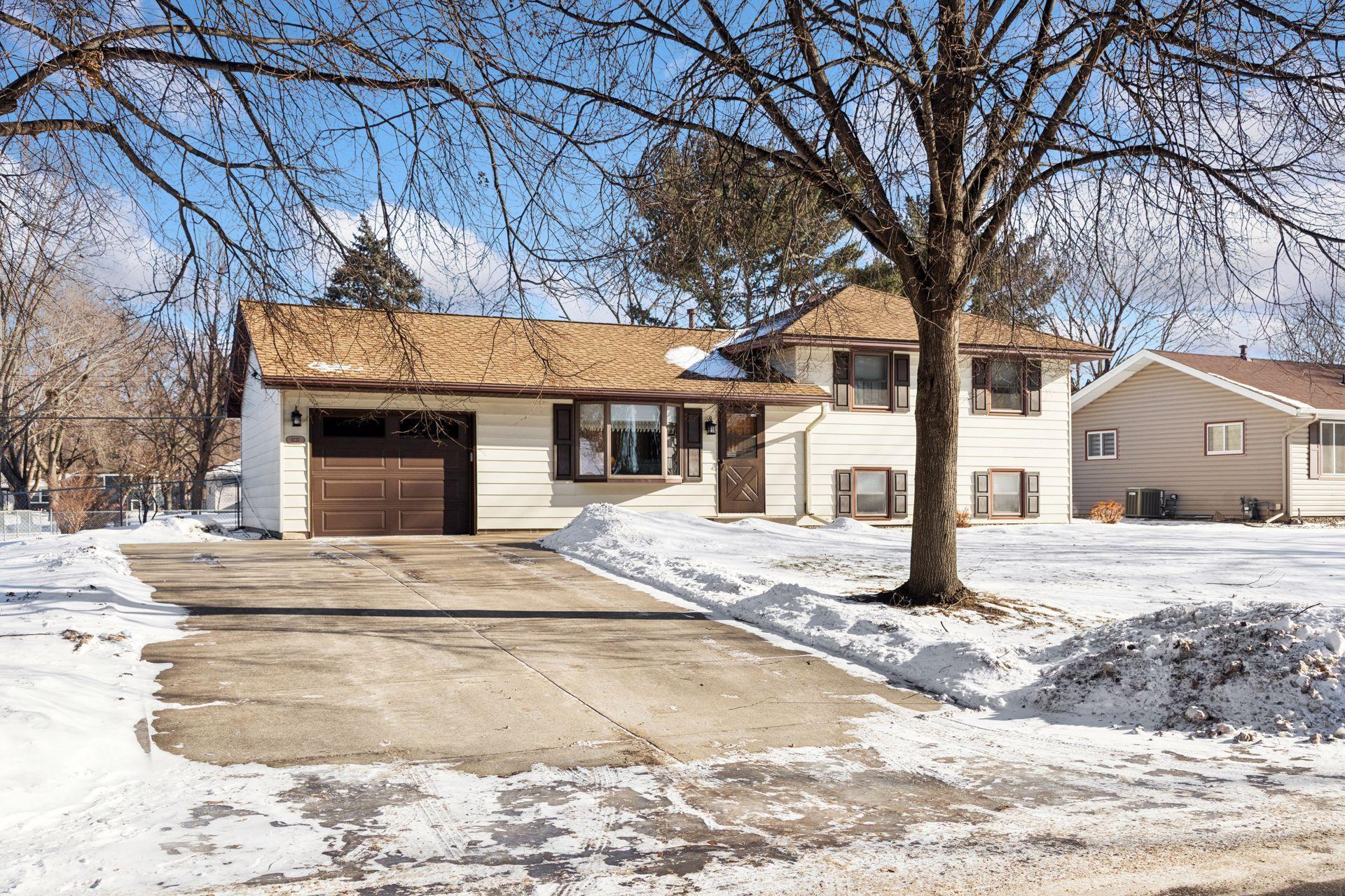 8737 Indahl Avenue S