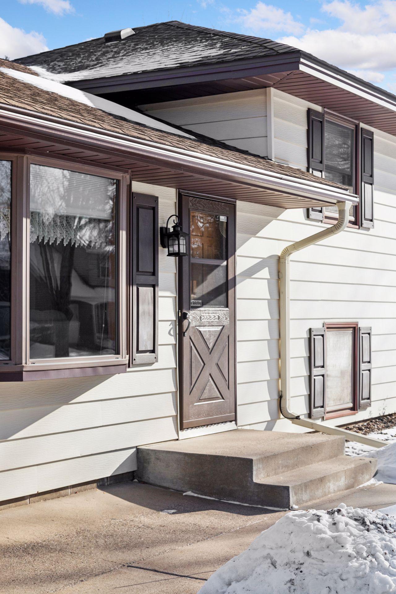 8737 Indahl Avenue S