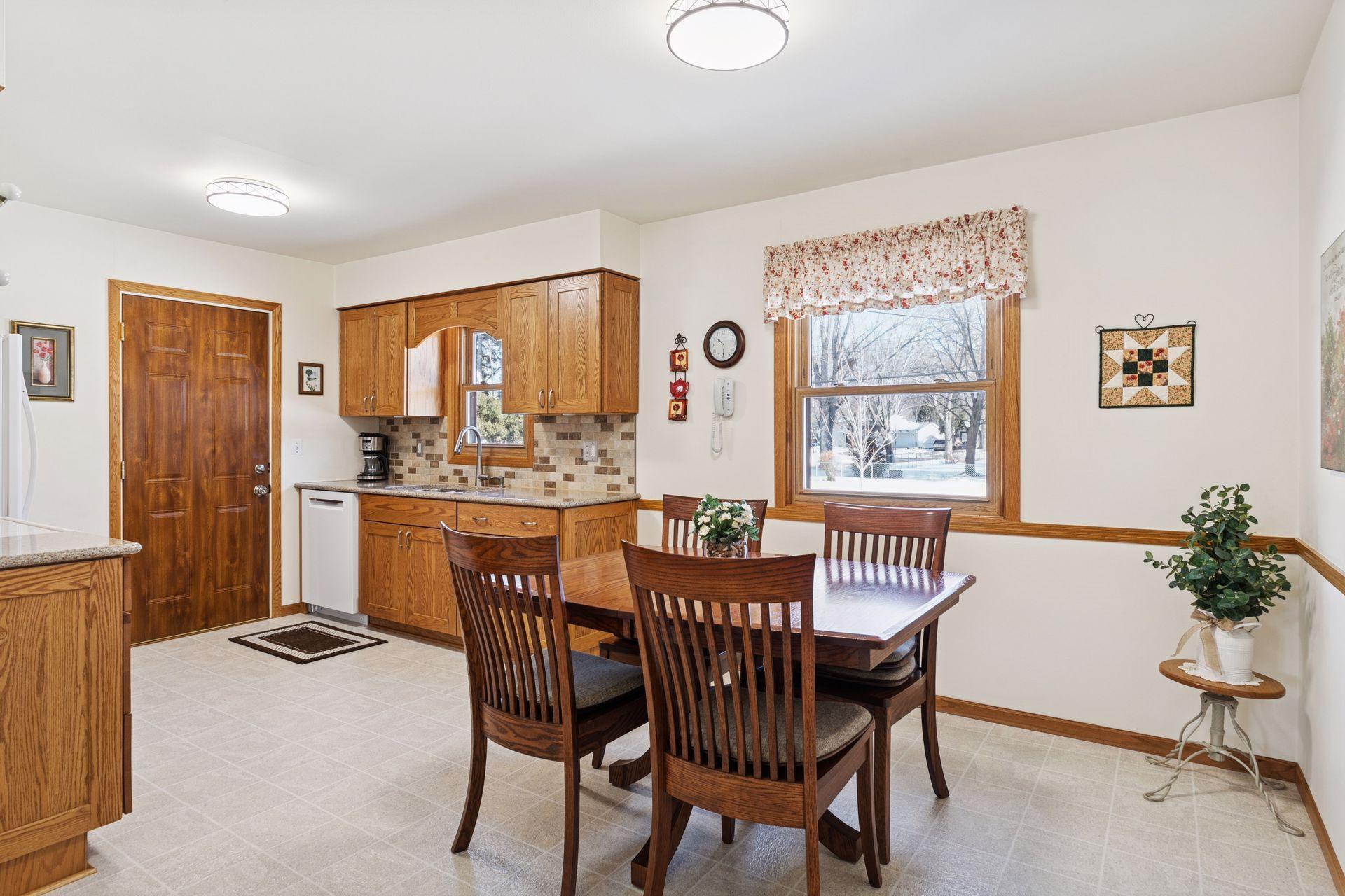 8737 Indahl Avenue S