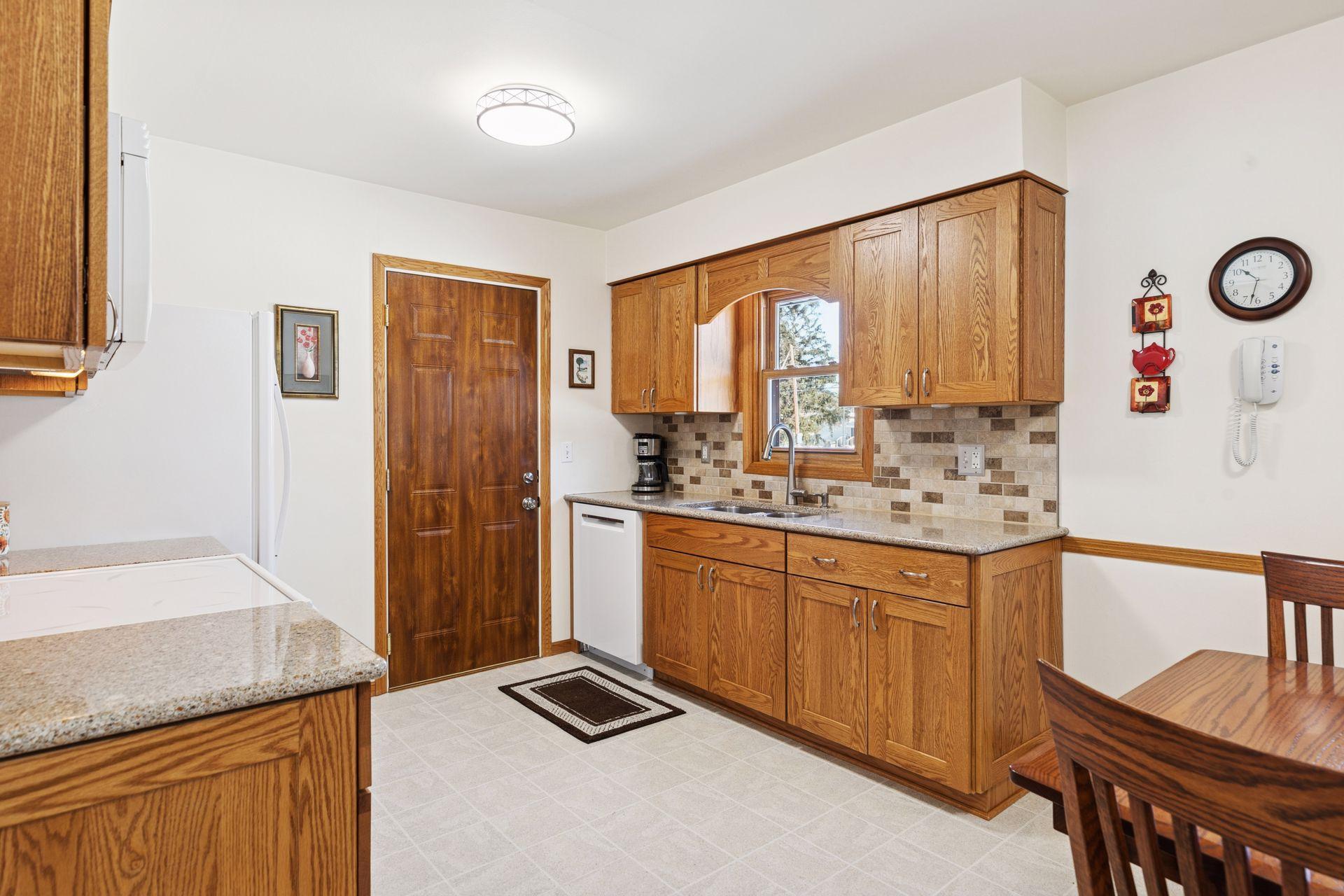 8737 Indahl Avenue S