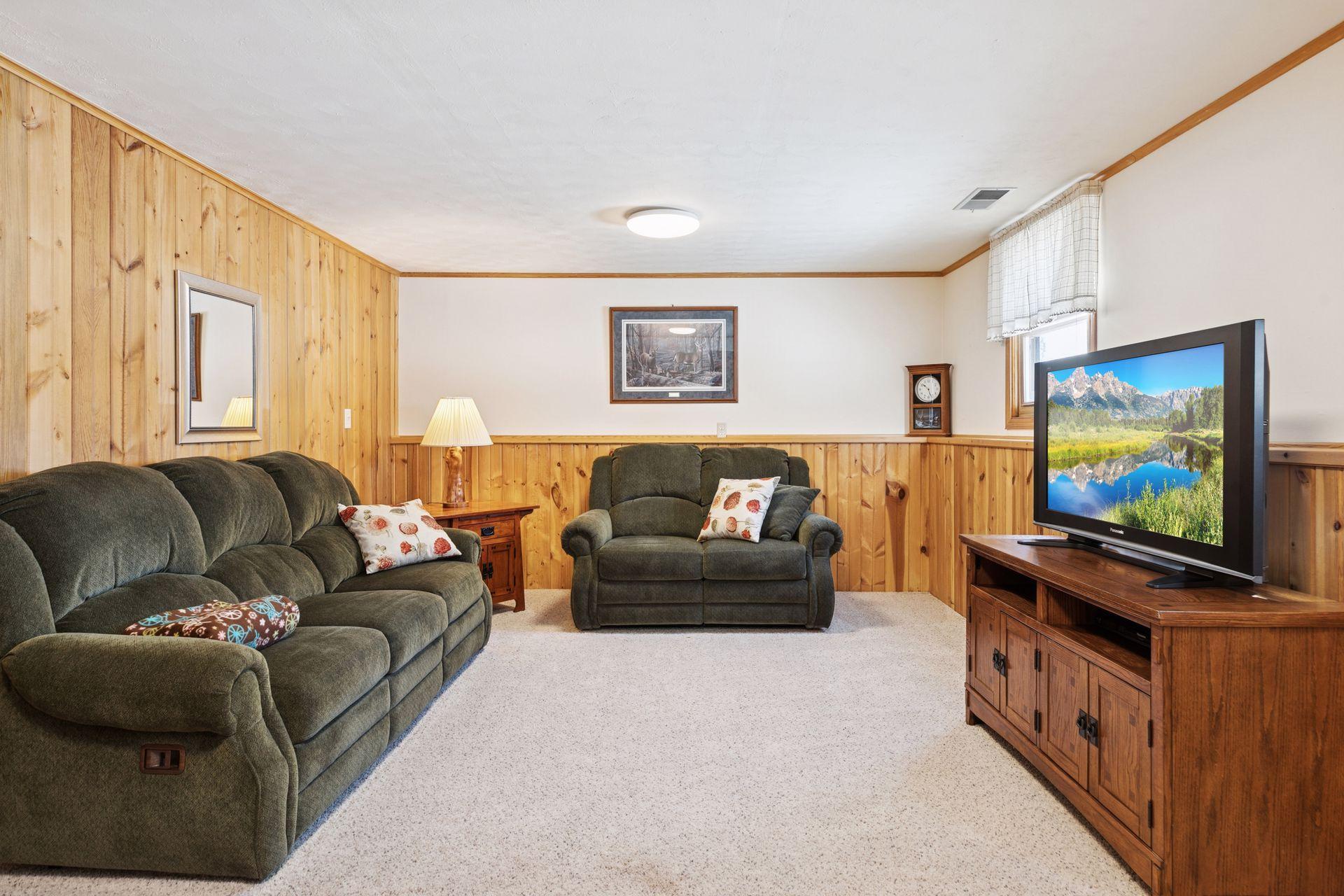 8737 Indahl Avenue S